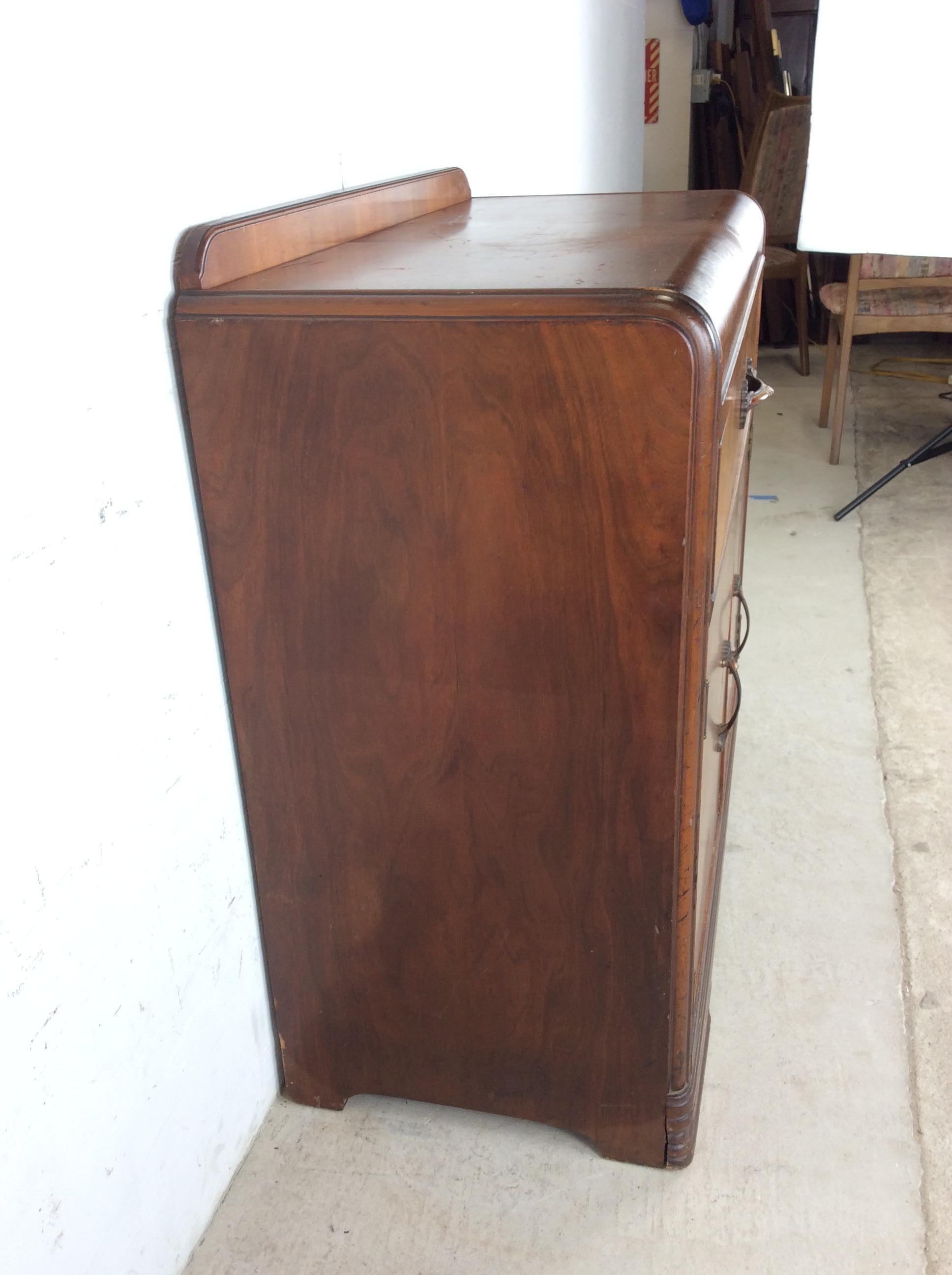 Antica credenza compatta Art Deco con piano a cascata in vendita 9