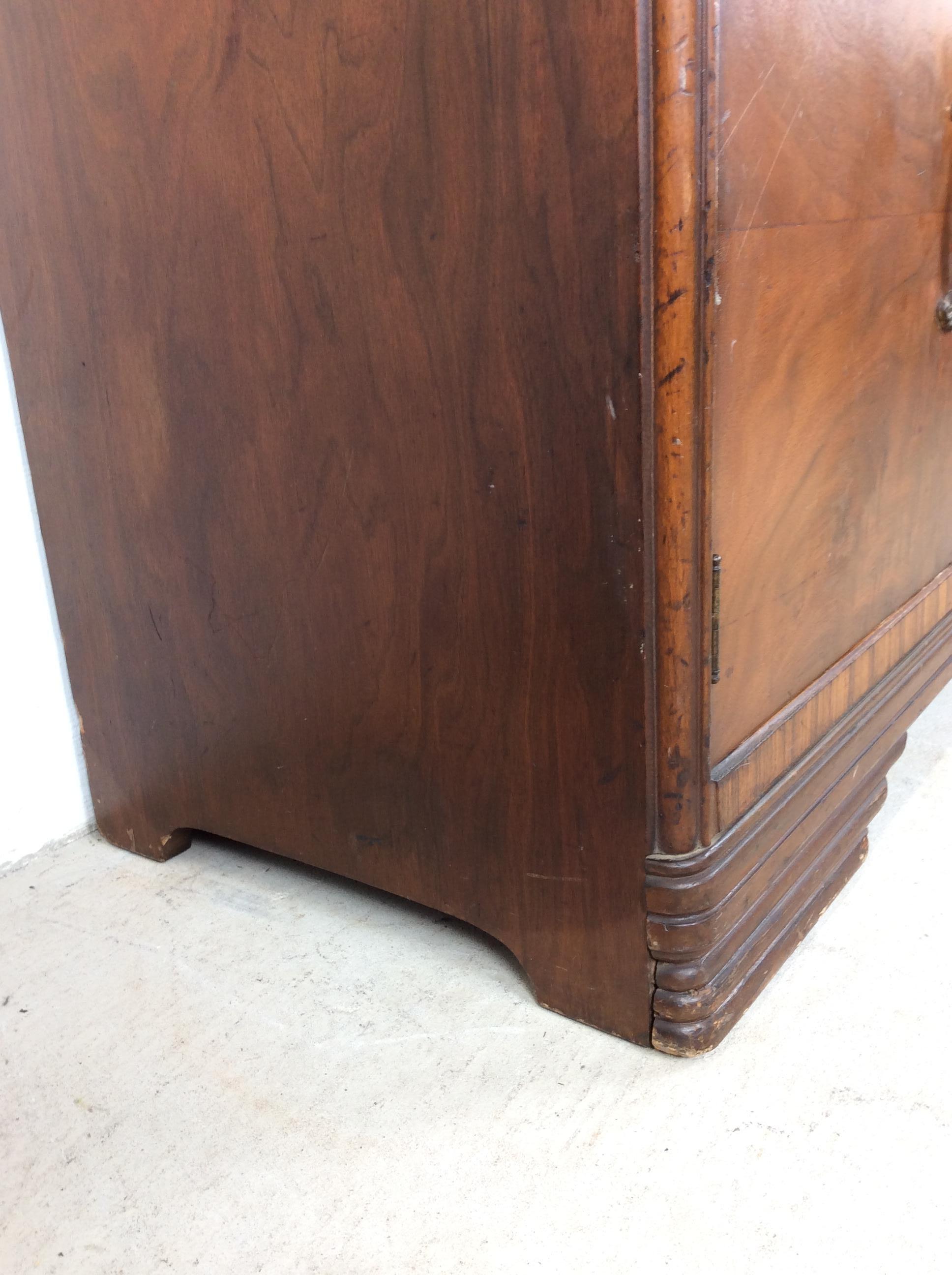 Antica credenza compatta Art Deco con piano a cascata in vendita 10