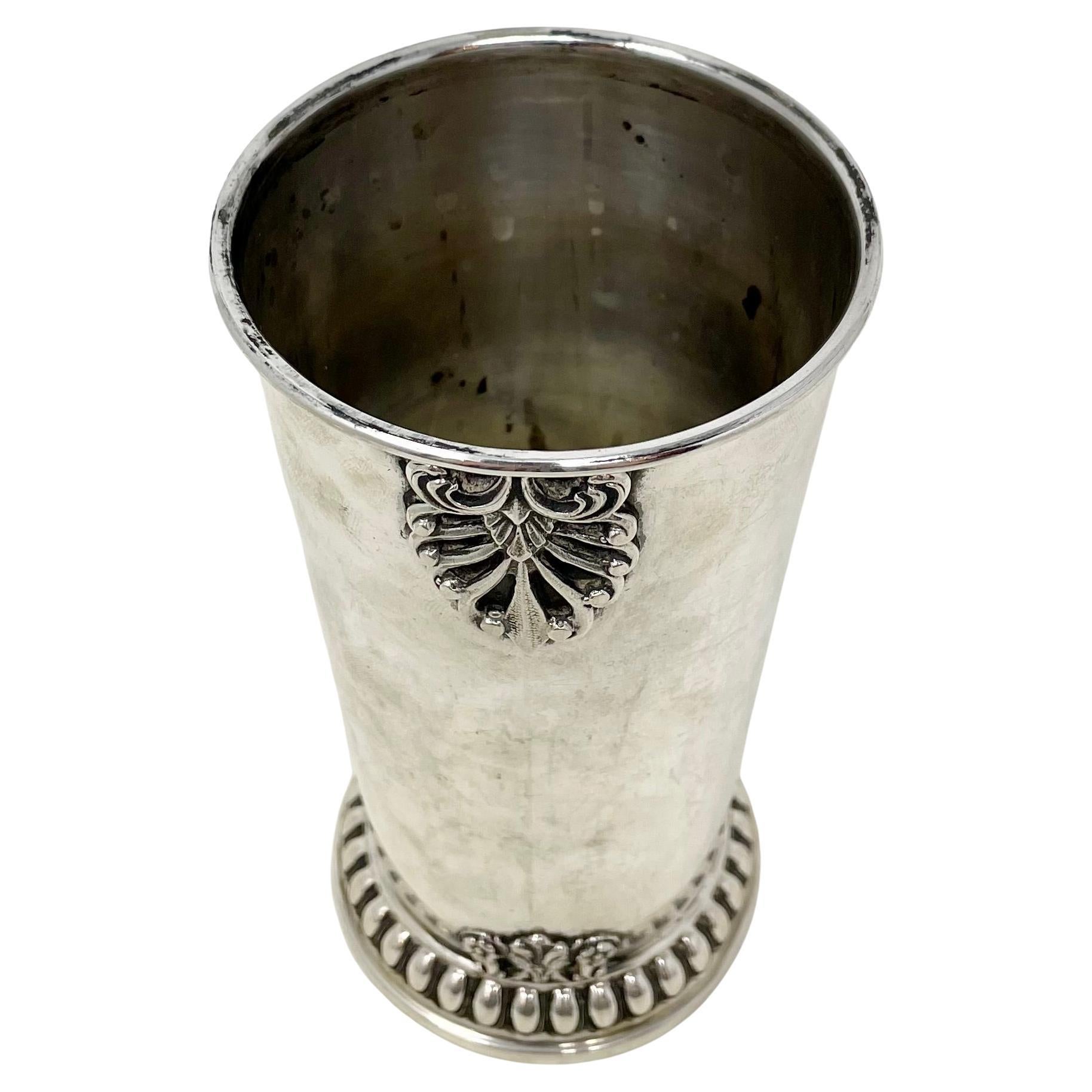 Shaker à cocktail Art déco continental en argent sterling ancien, vers 1920-1930. en vente 1