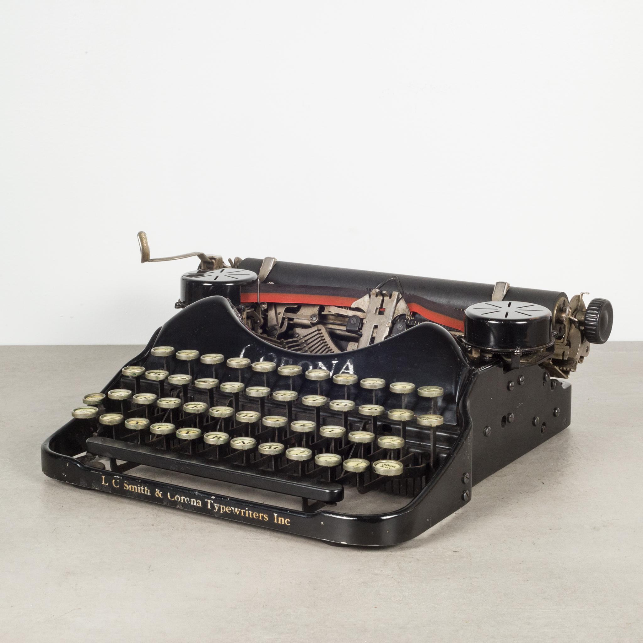 About

An Art Deco Corona 4 bank typewriter with original case. The keys are nickle with pale green porcelain interior and black letters. This typewriter has has smooth typing and functions very well. It has retained its original finish with minor