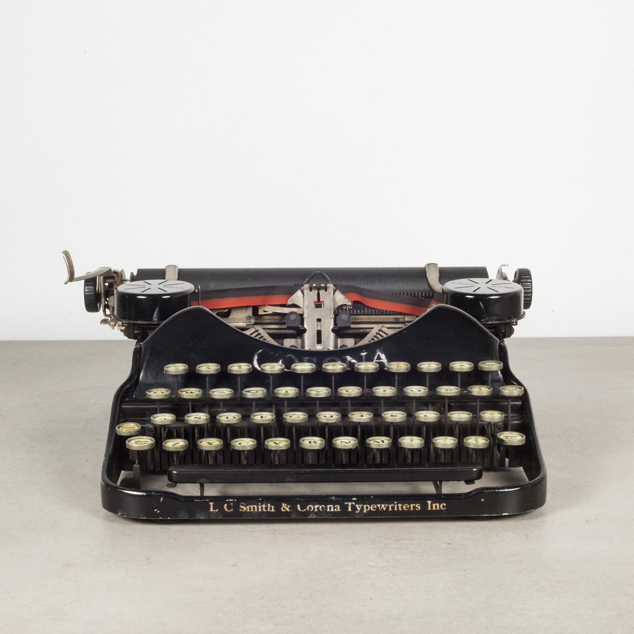 20th Century Antique Art Deco Corona 4 Portable Typewriter, c.1925