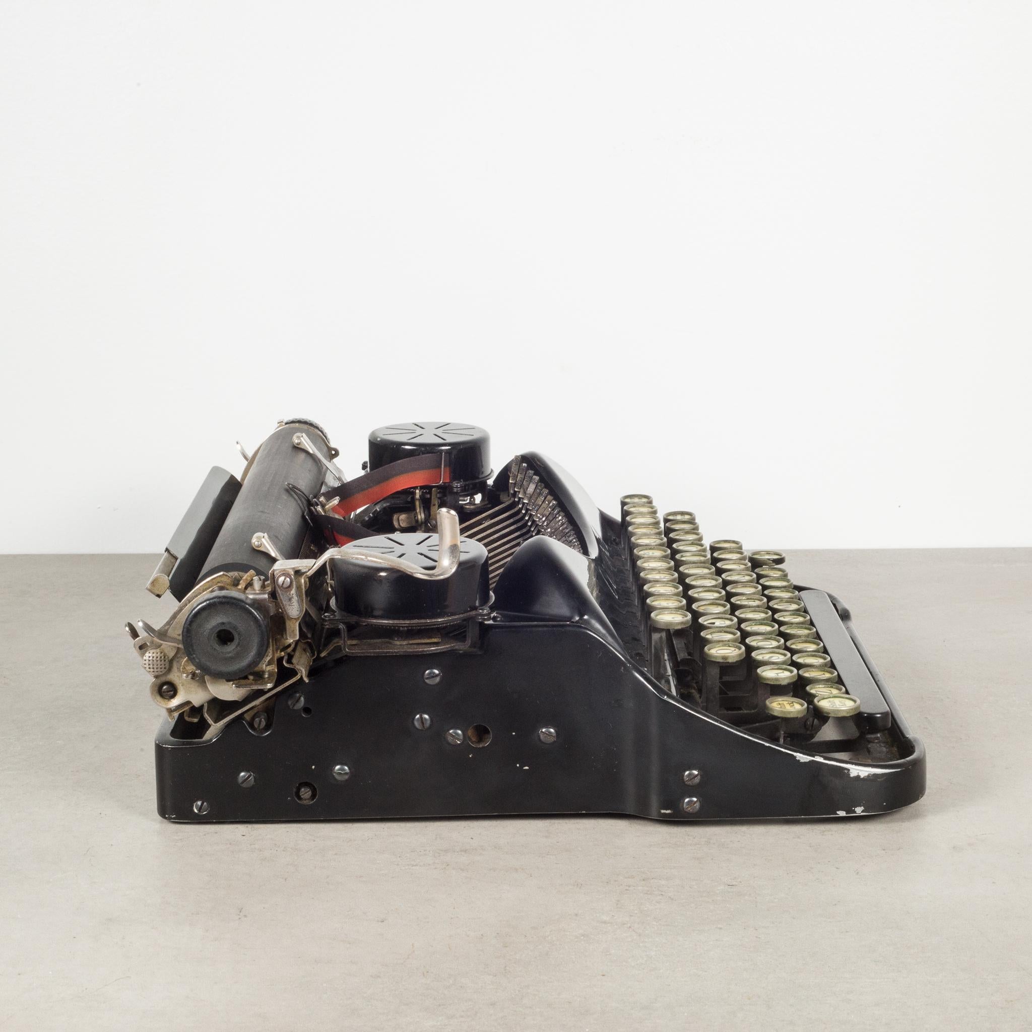 Metal Antique Art Deco Corona 4 Portable Typewriter, c.1925