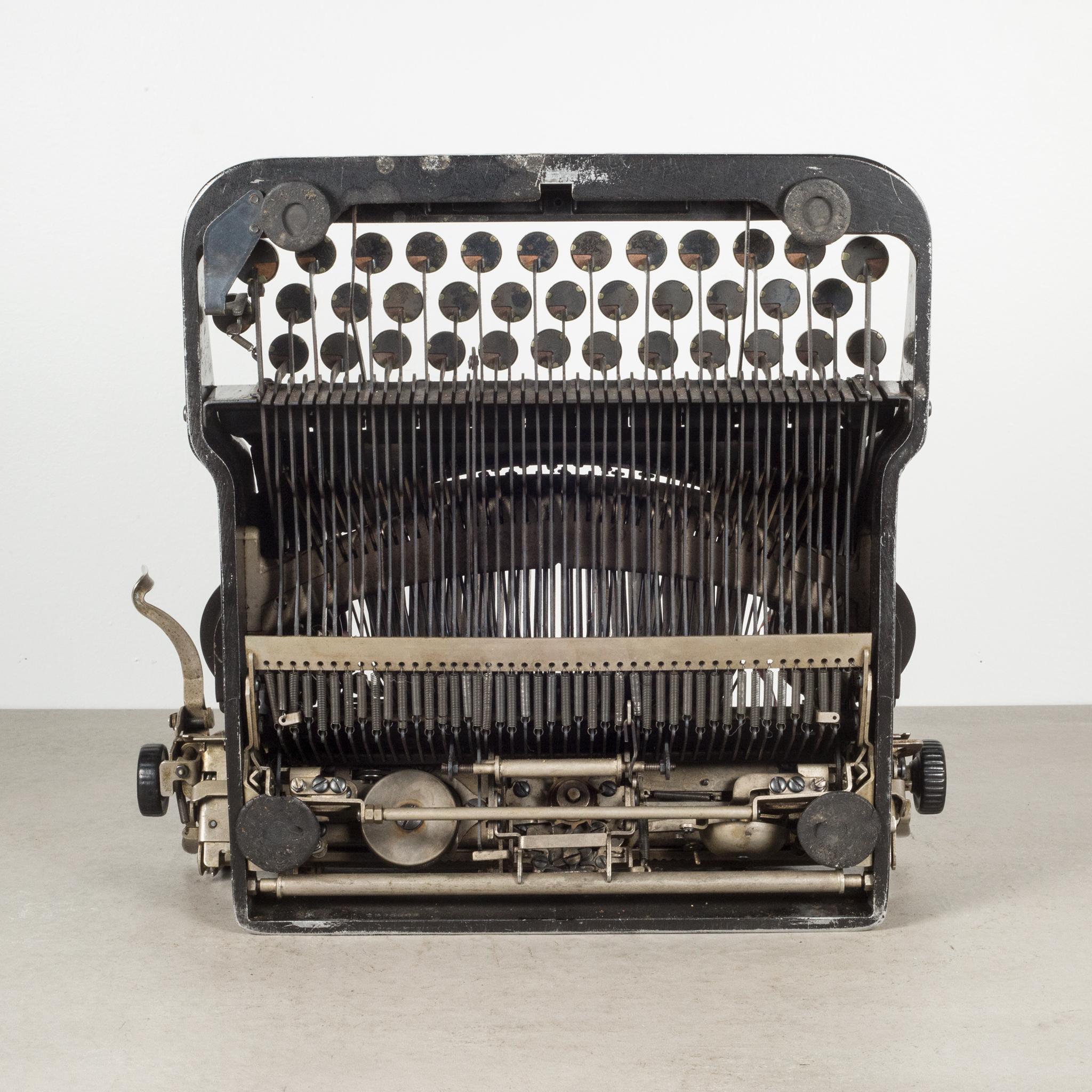 Antique Art Deco Corona 4 Portable Typewriter, c.1925 3