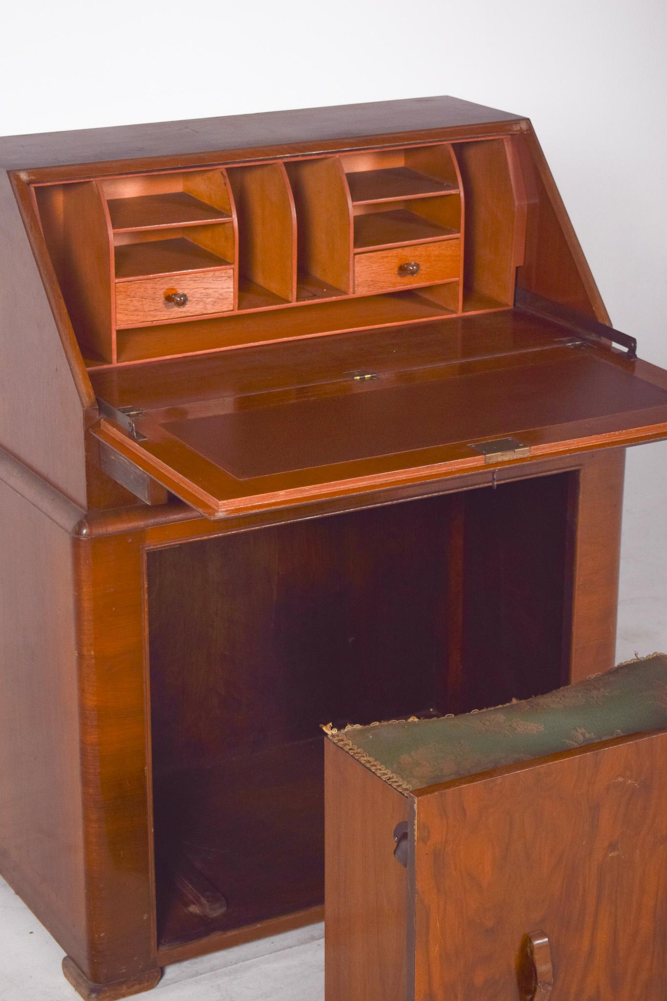 20th Century Antique Art Deco Desk with Bench in Walnut For Sale