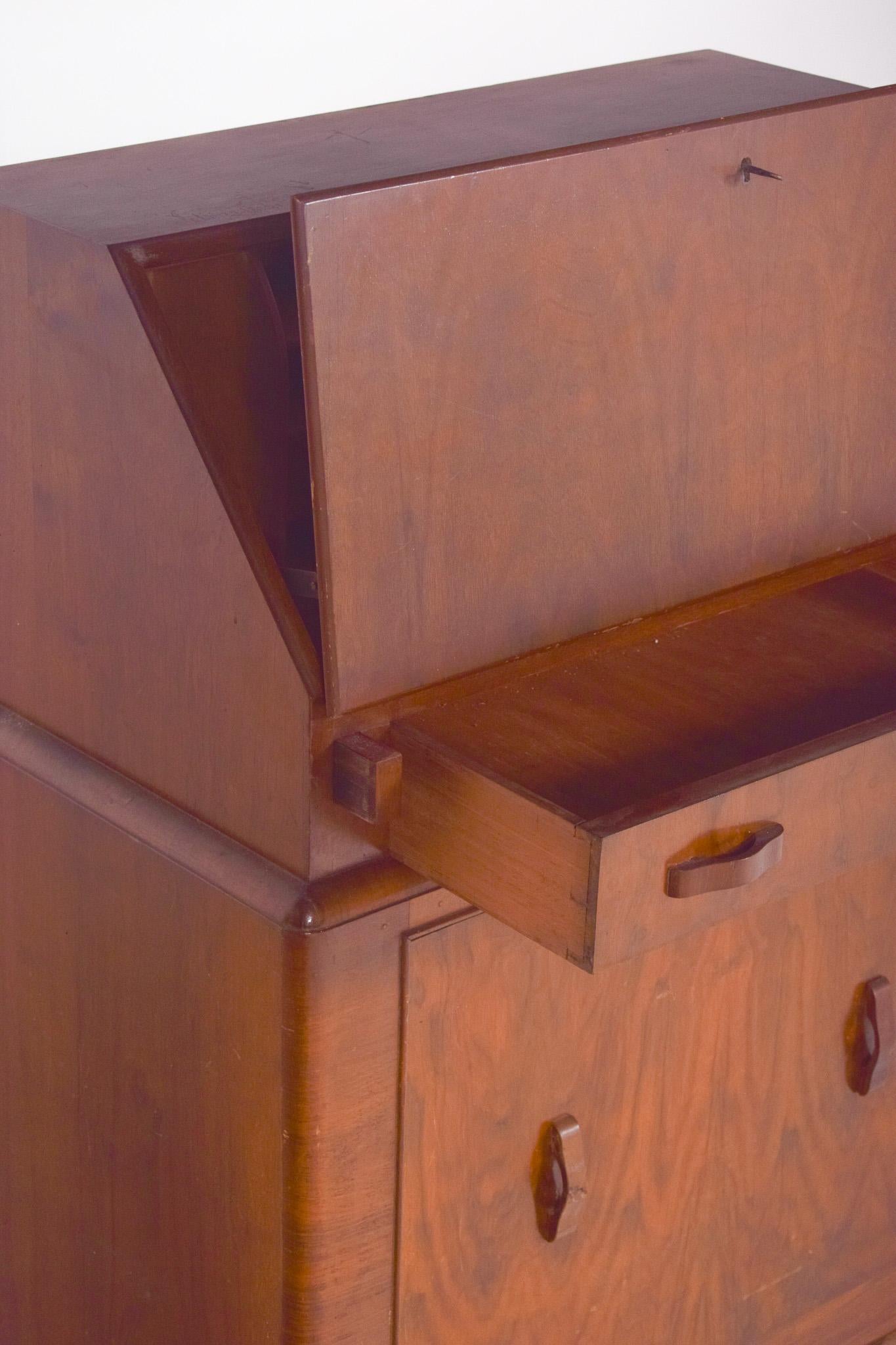 Antique Art Deco Desk with Bench in Walnut For Sale 3