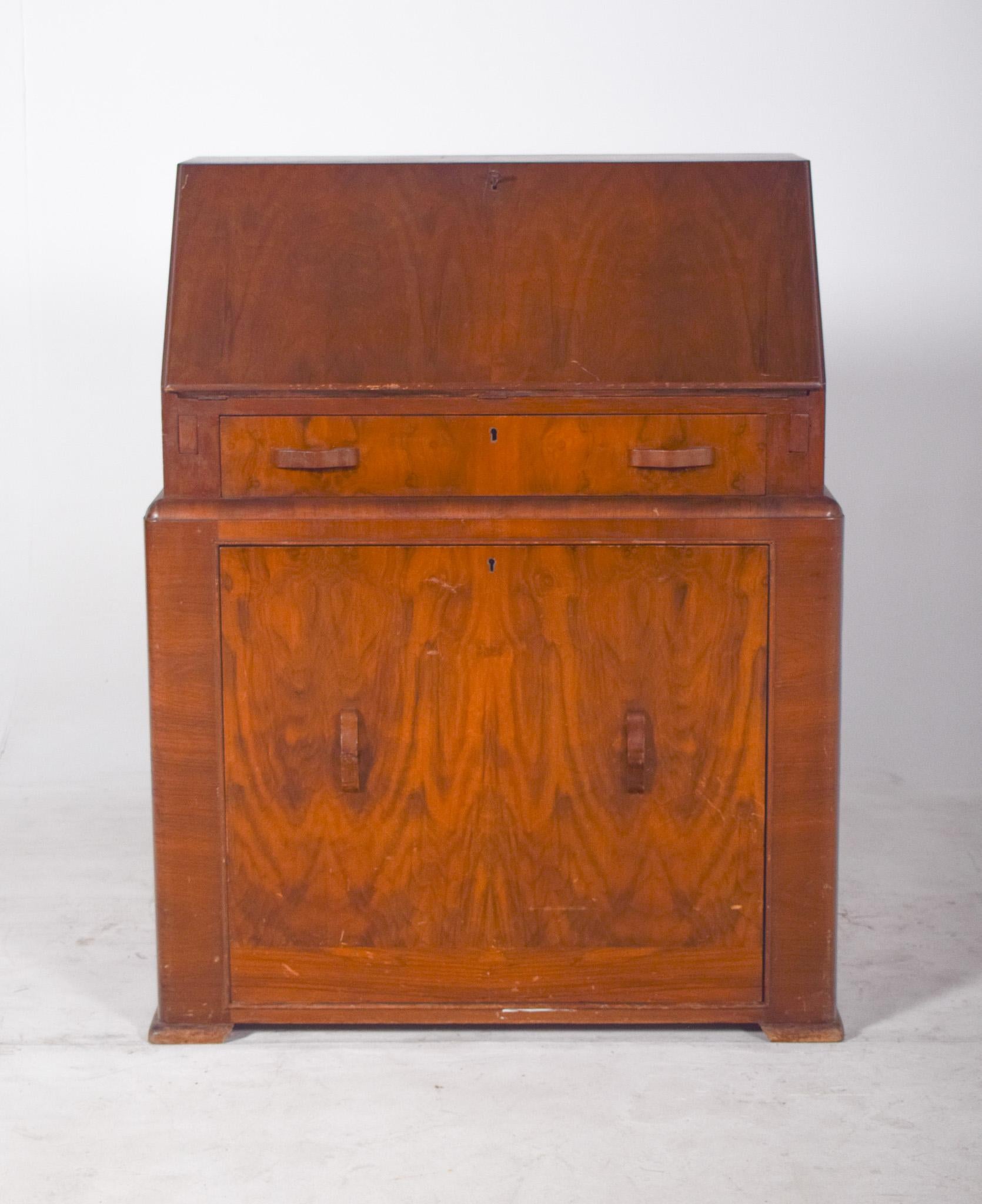 Antique Art Deco Desk with Bench in Walnut For Sale 4