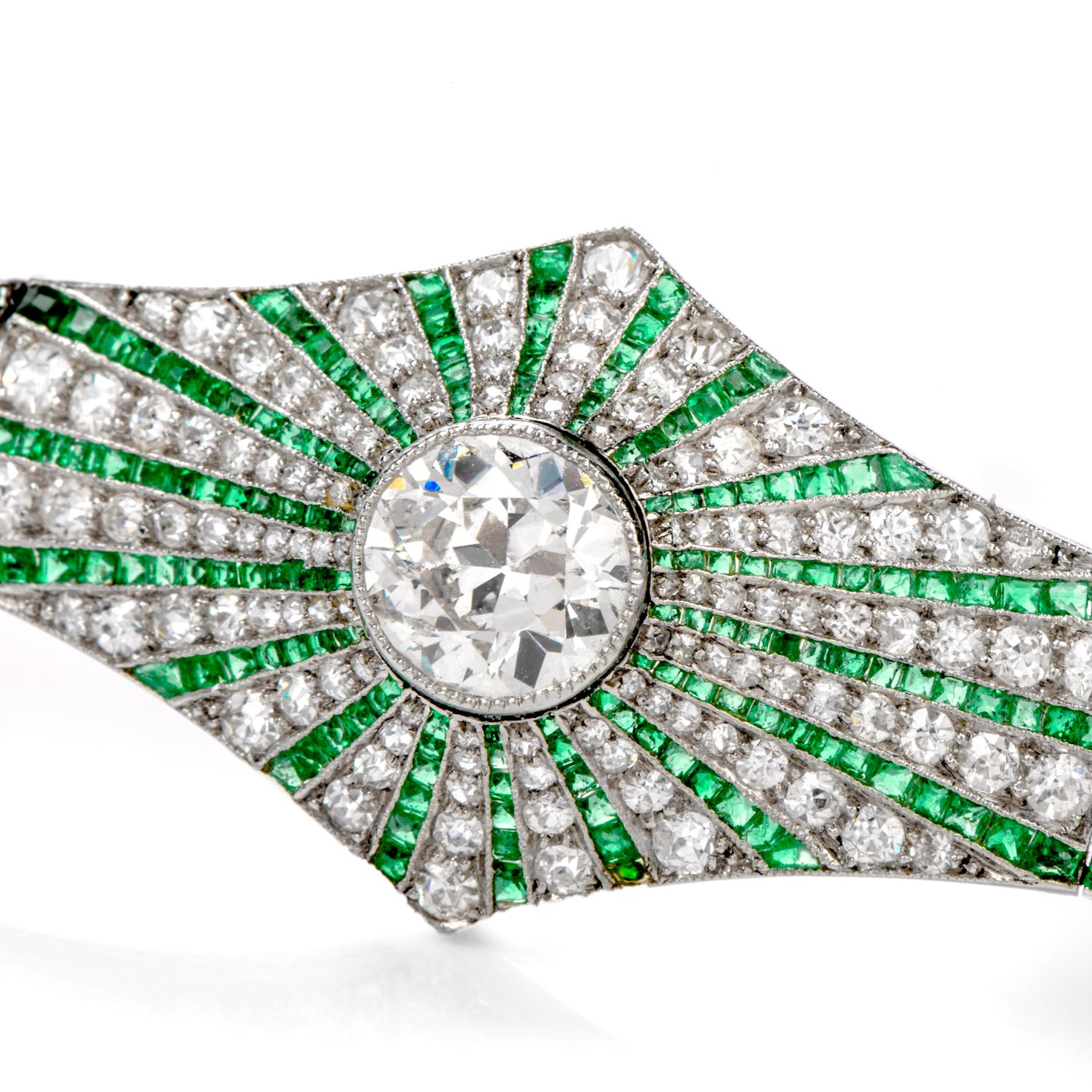 Women's Antique  Art Deco Diamond Emerald Platinum Starburst Bracelet For Sale