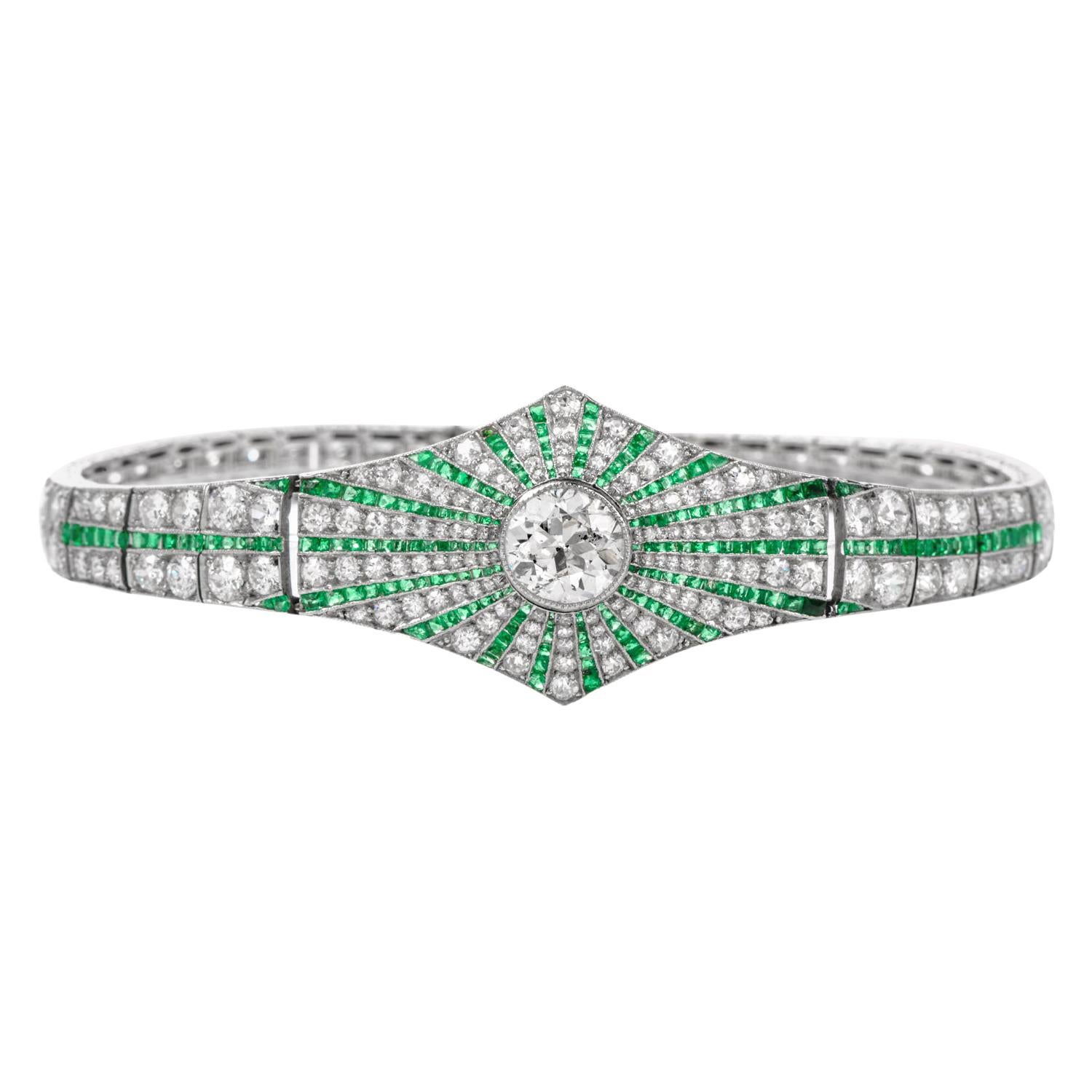 Antique  Art Deco Diamond Emerald Platinum Starburst Bracelet For Sale