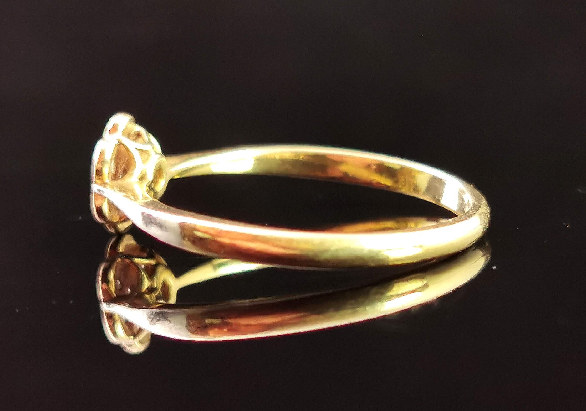 Single Cut Antique Art Deco diamond flower ring, 18k gold and platinum 