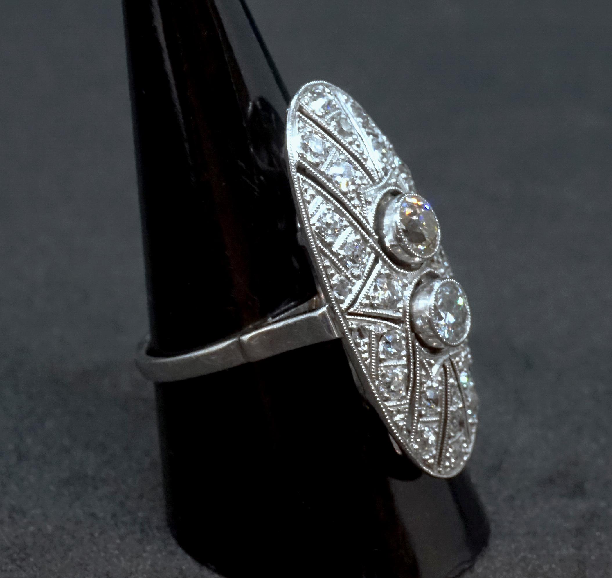 Antique Art Déco Diamond Platinum Navette Cocktail Ring, Austria, Around 1925 In Good Condition In Vienna, AT