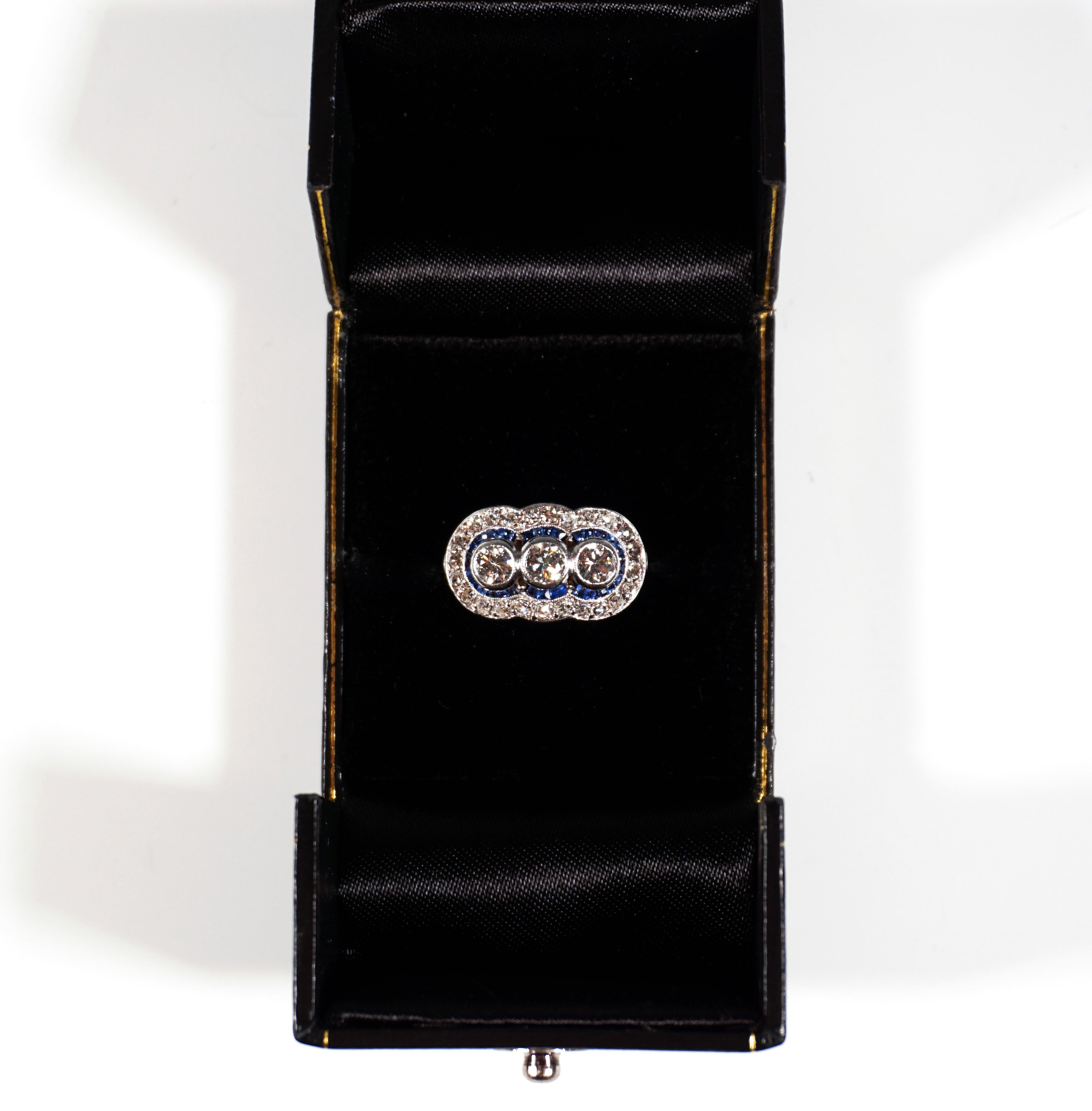 Old European Cut Antique Art Déco Diamond & Sapphire Platinum Oval Cocktail Ring, Austria c 1920