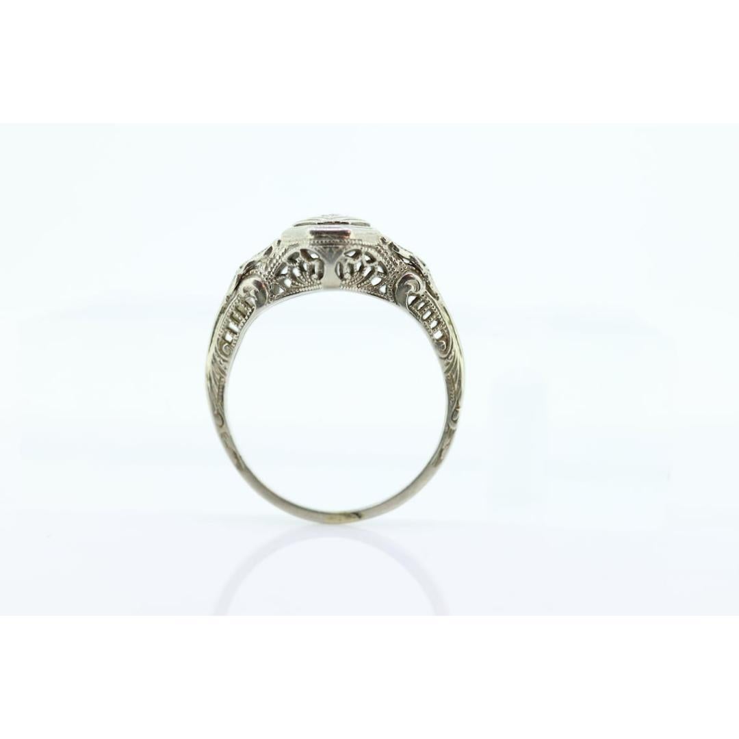 Antiker Art Deco Diamant Solitär-Ring. 18k Weißgold quadratisch gefasster Diamant Damen
