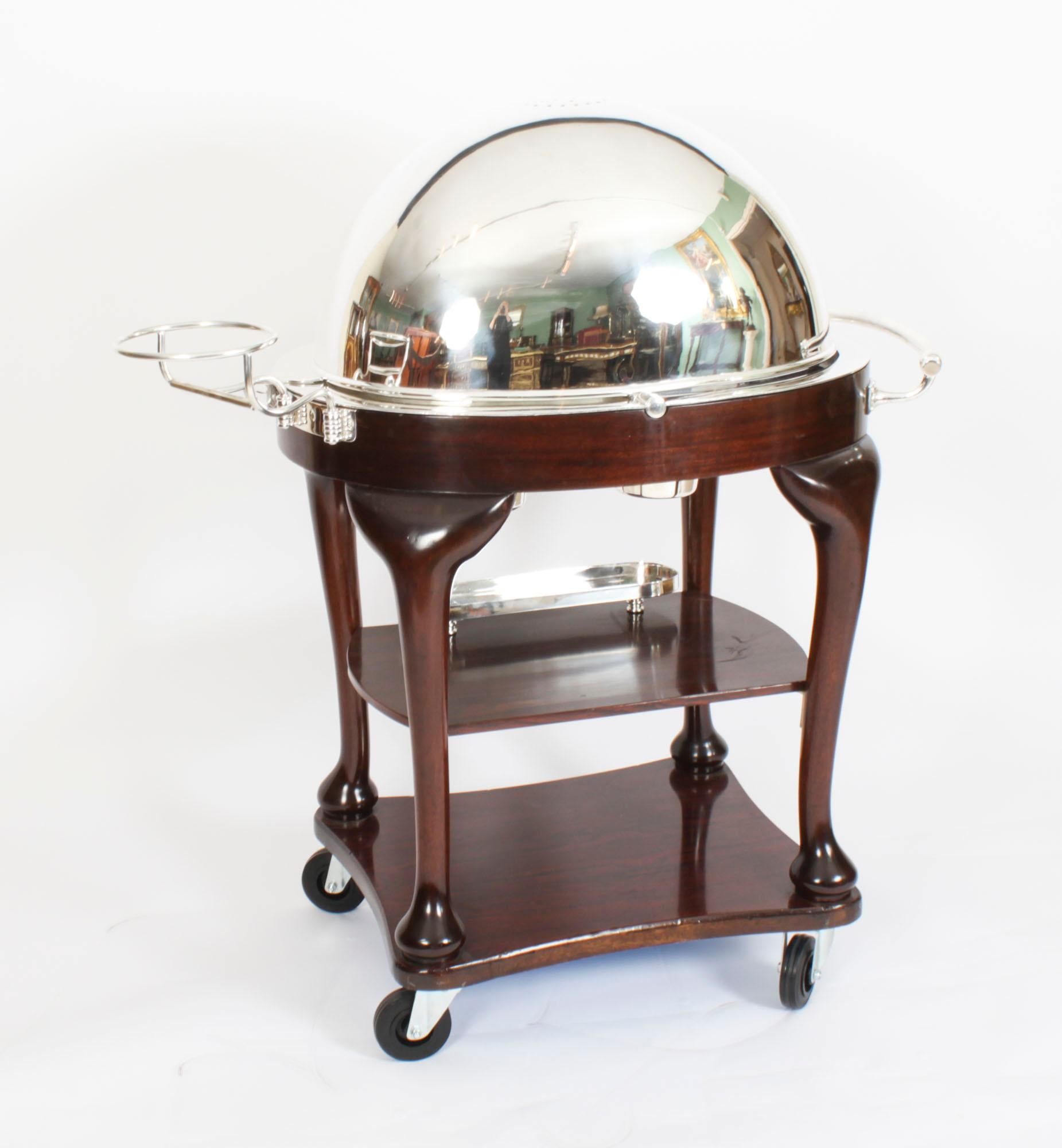 A magnificent and rare fully restored antique Art Deco silver plate  serving cart, circa 1930 in date. 

Serve your roast beef in style!!

This stunning trolley is suitable for serving cooked meats such as roast beef, lamb, and turkey.

It features