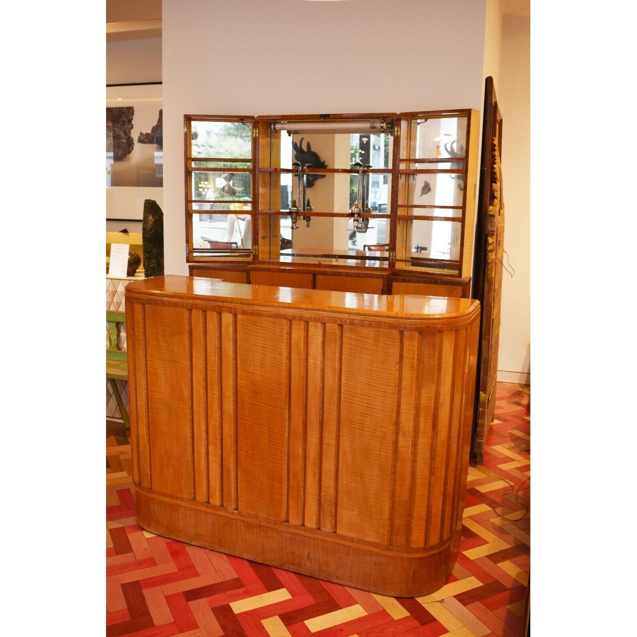 Antique Art Deco Drinks Bar / Cabinet, Maple Wood, 1920s 2