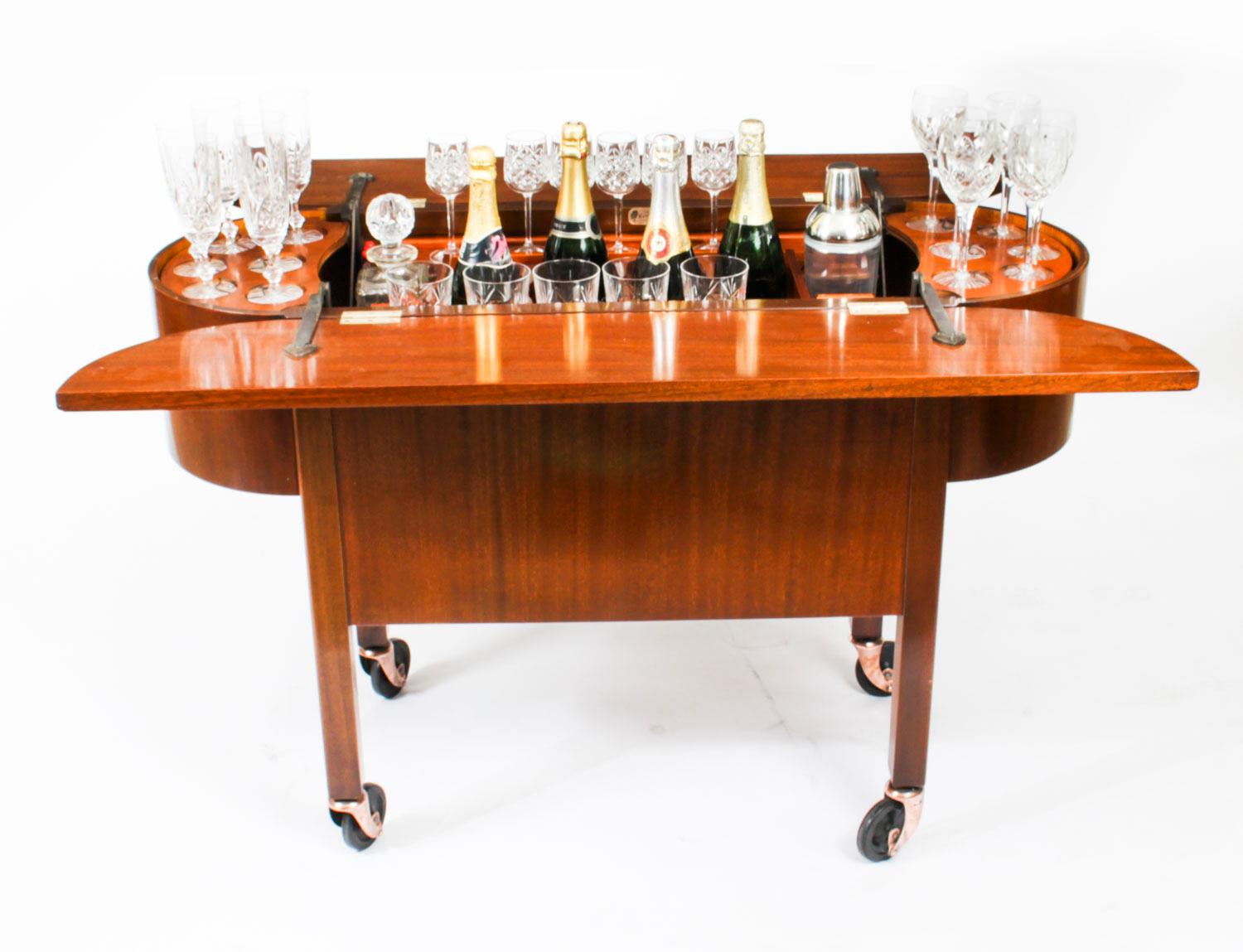 English Antique Art Deco Drinks Cabinet Surprise Bar Dry Bar & Glassware, 1920s