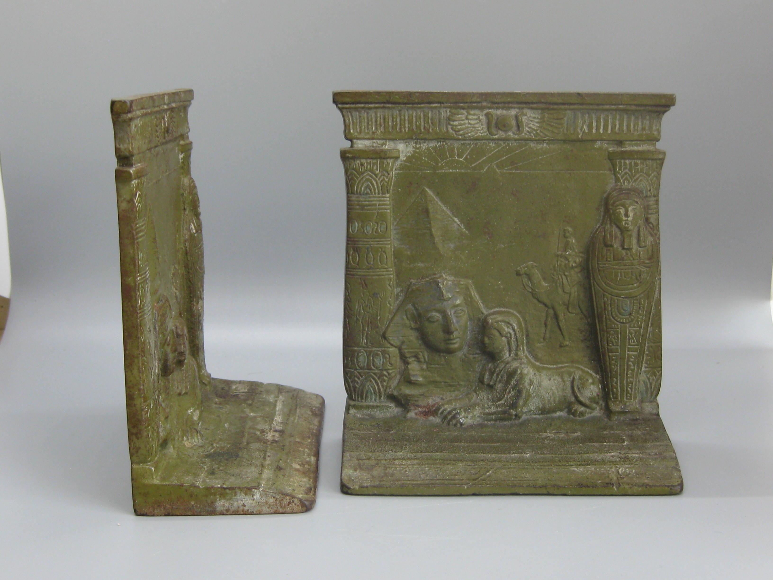 Antique Art Deco Egyptian Revival Judd #9900 Embossed Sphinx Cast Iron Bookends For Sale 7