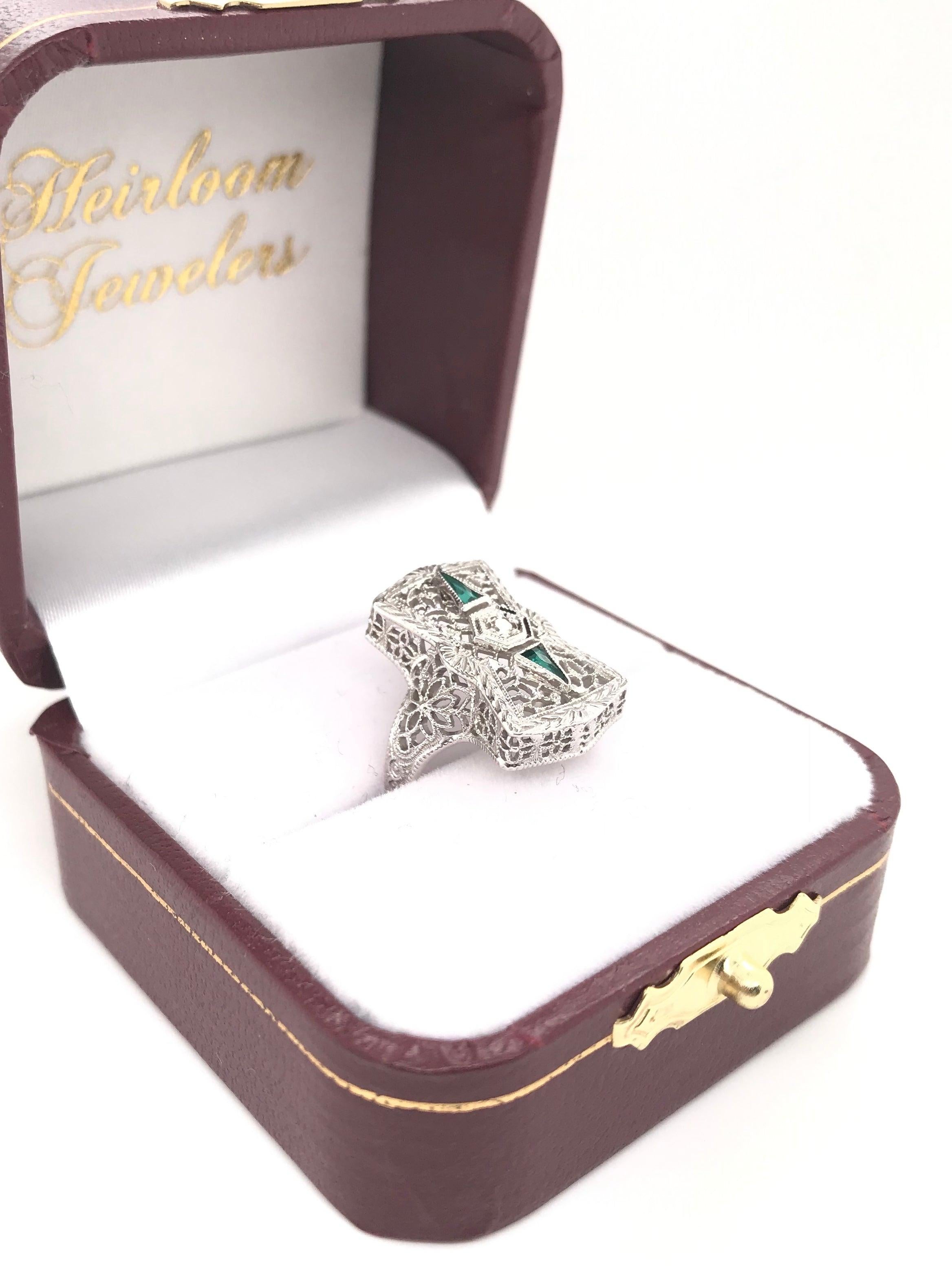 Antique Art Deco Emerald and Diamond Filigree Ring For Sale 5