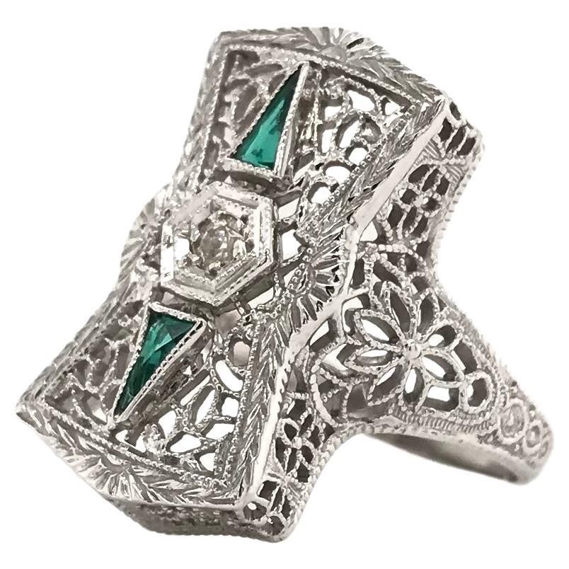 Antique Art Deco Emerald and Diamond Filigree Ring For Sale