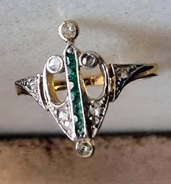 Antique Art Deco Emerald and Diamond Ring, circa 1920s
