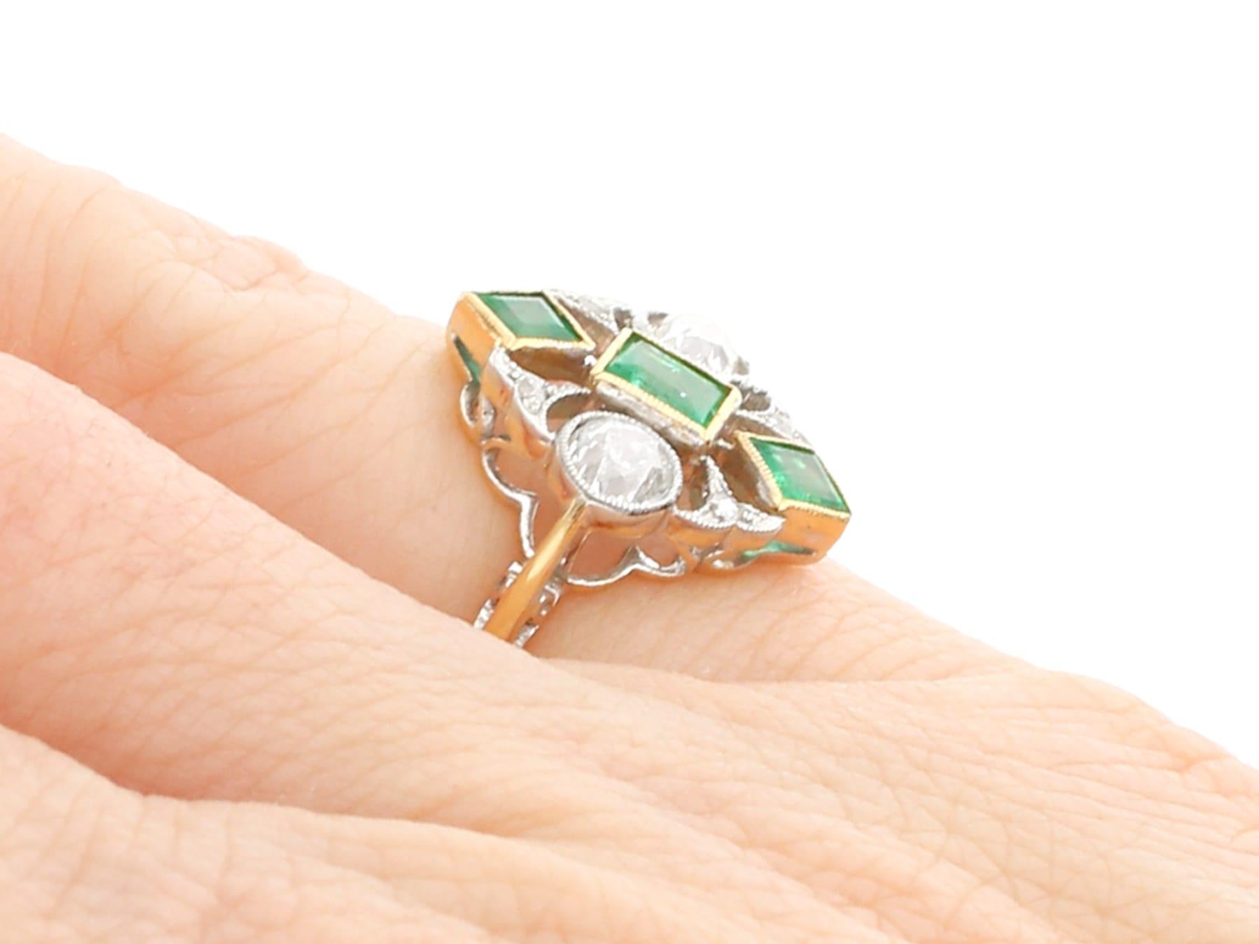Antique Art Deco Emerald and Diamond Yellow Gold Cocktail Ring, circa 1920 For Sale 1