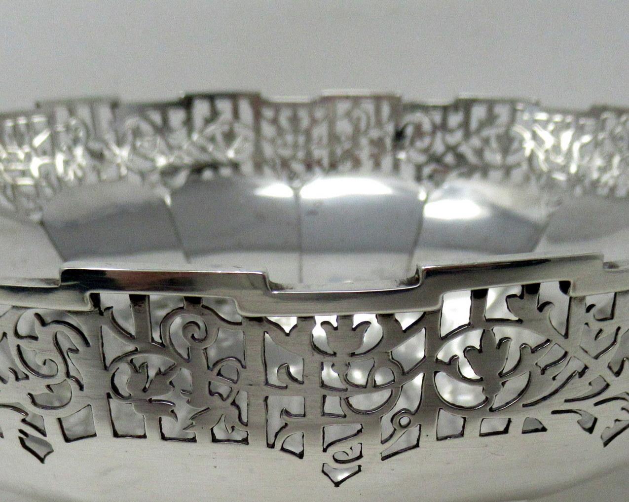Antike englische Obstschale aus Sterlingsilber mit geschliffenem Kristall im Art déco-Stil 1924 im Angebot 2