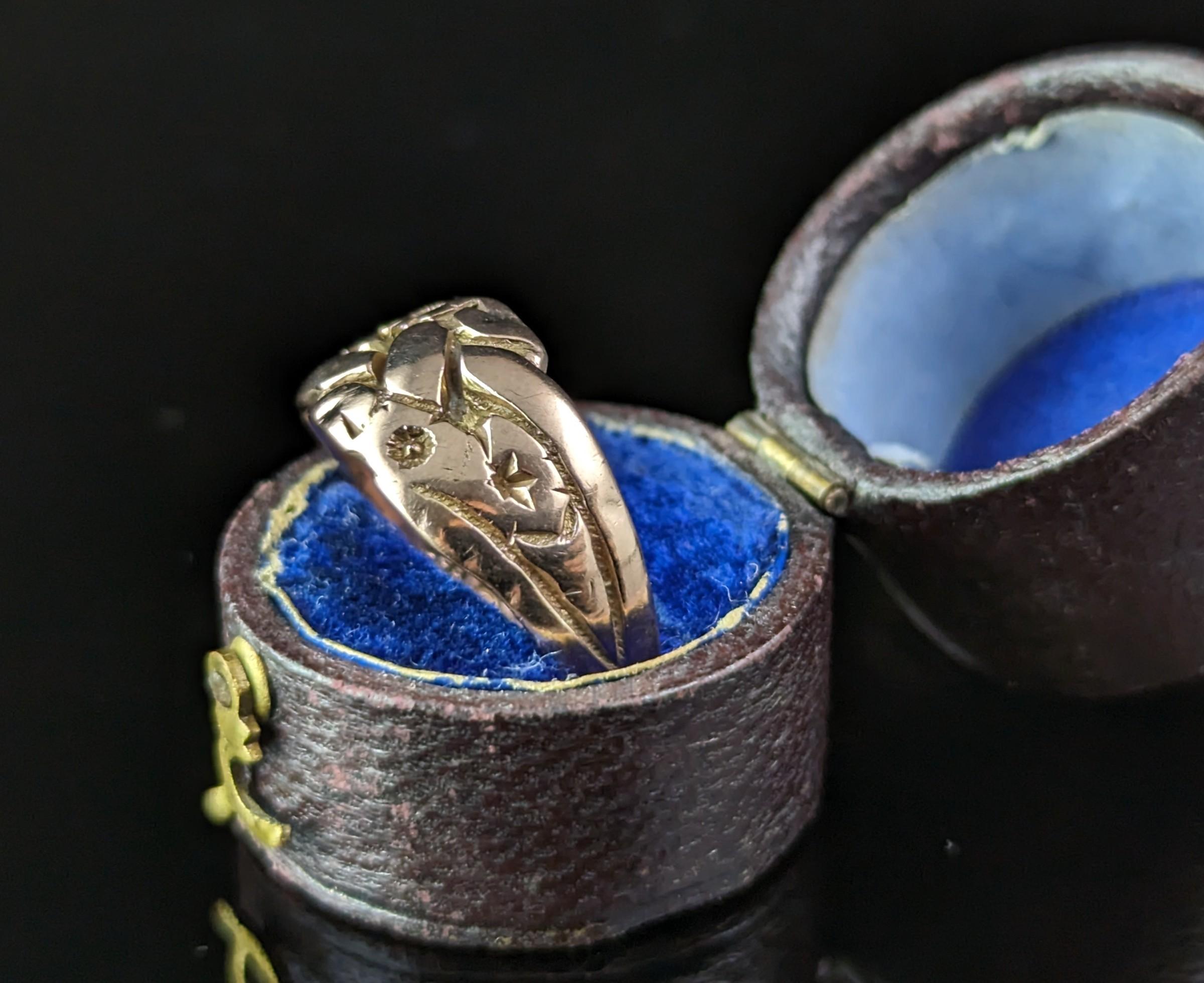 Women's Antique Art Deco engraved band ring, 9k rose gold 