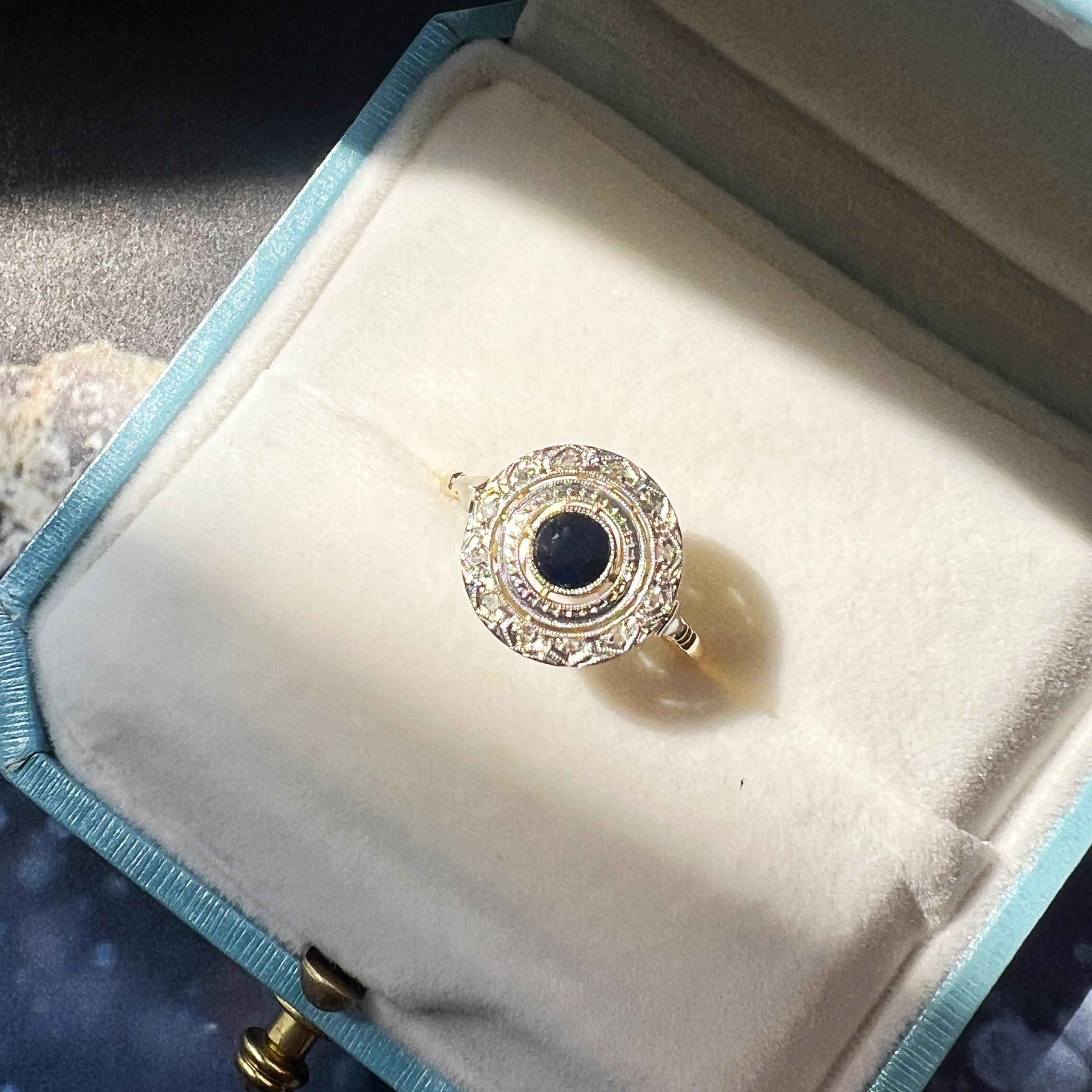 Antique Art Deco era 18K gold diamond blue sapphire ring 3