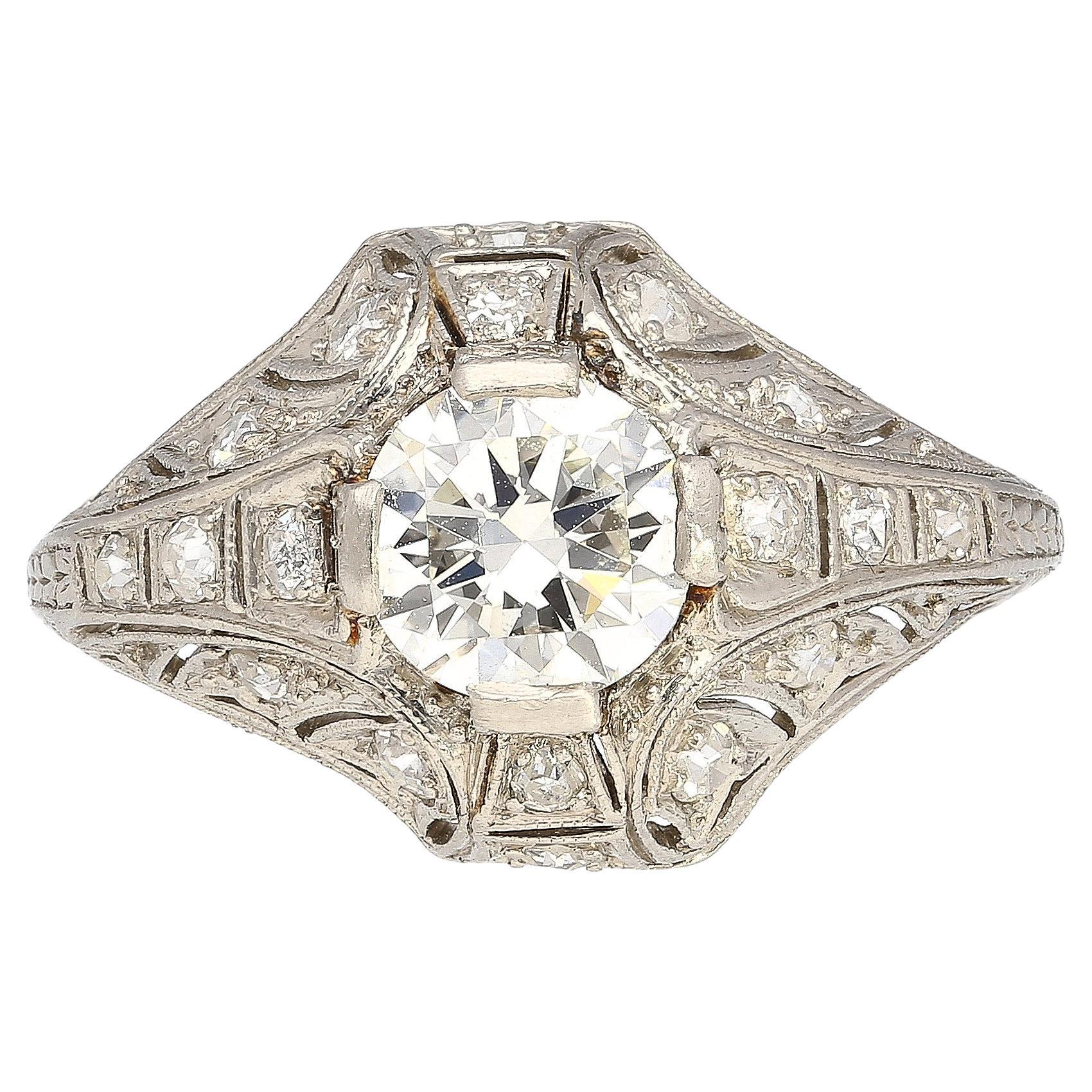 Bague en platine antique de l'époque Art déco avec diamant taille européenne ancienne de 1 carat