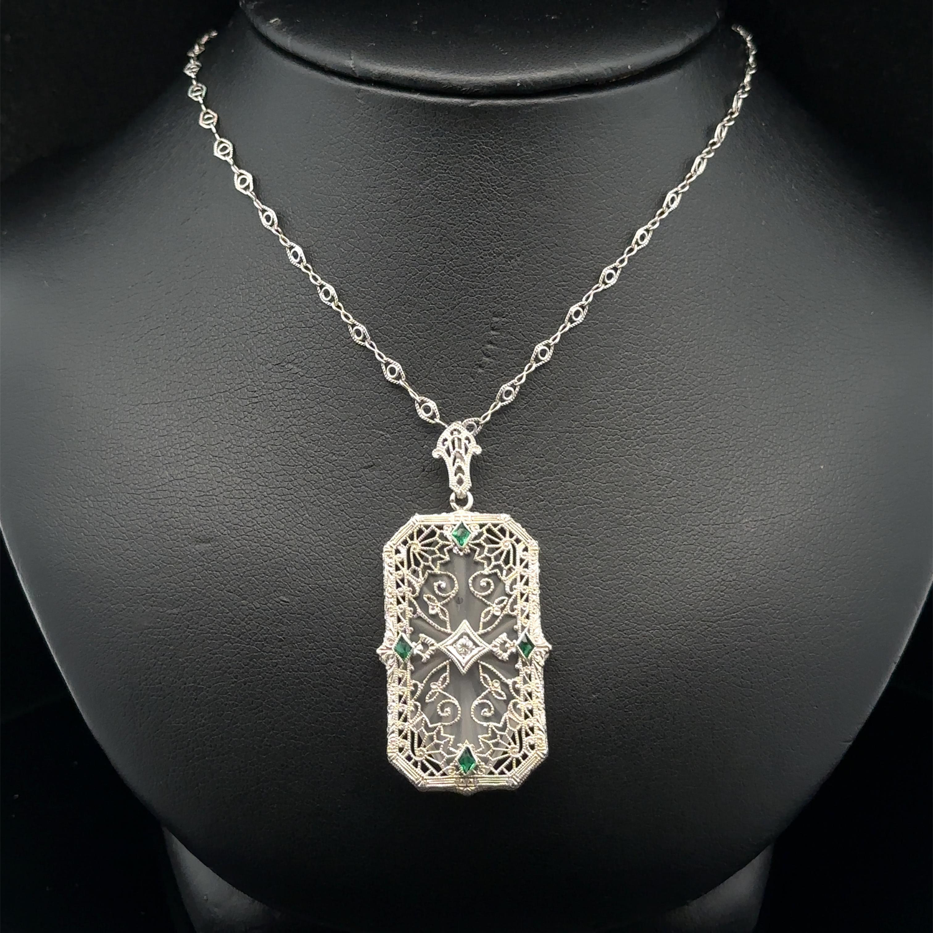 Collier Chaîne de pendentifs en verre filigrané, or blanc camphre, Arte Antiques Art Deco en vente 1