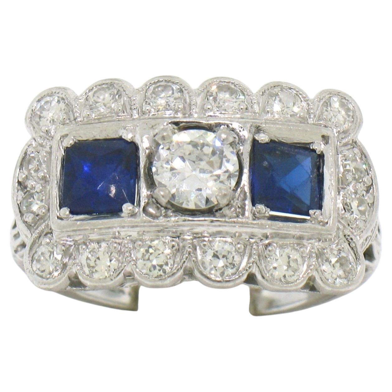Antiker Art Deco geätzter Platin 1,0ctw European Cut Diamant & Saphir Ring im Angebot