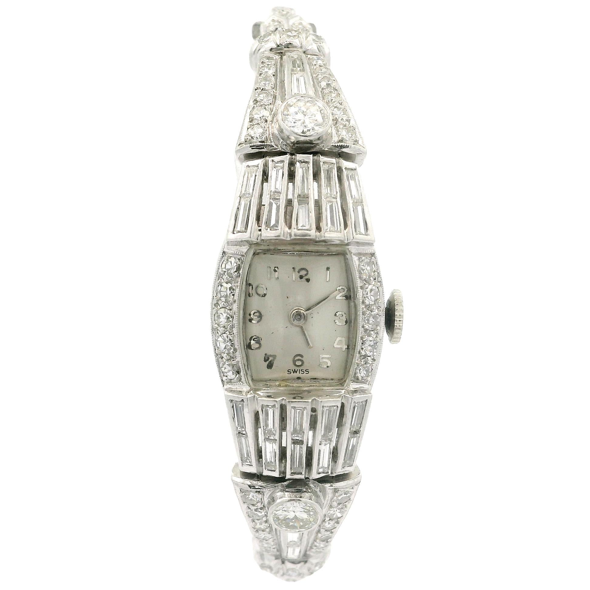 Antiguo Reloj Art Déco Fancy Platino 1,85ctw Antiguo Diamante talla redonda y baguette B