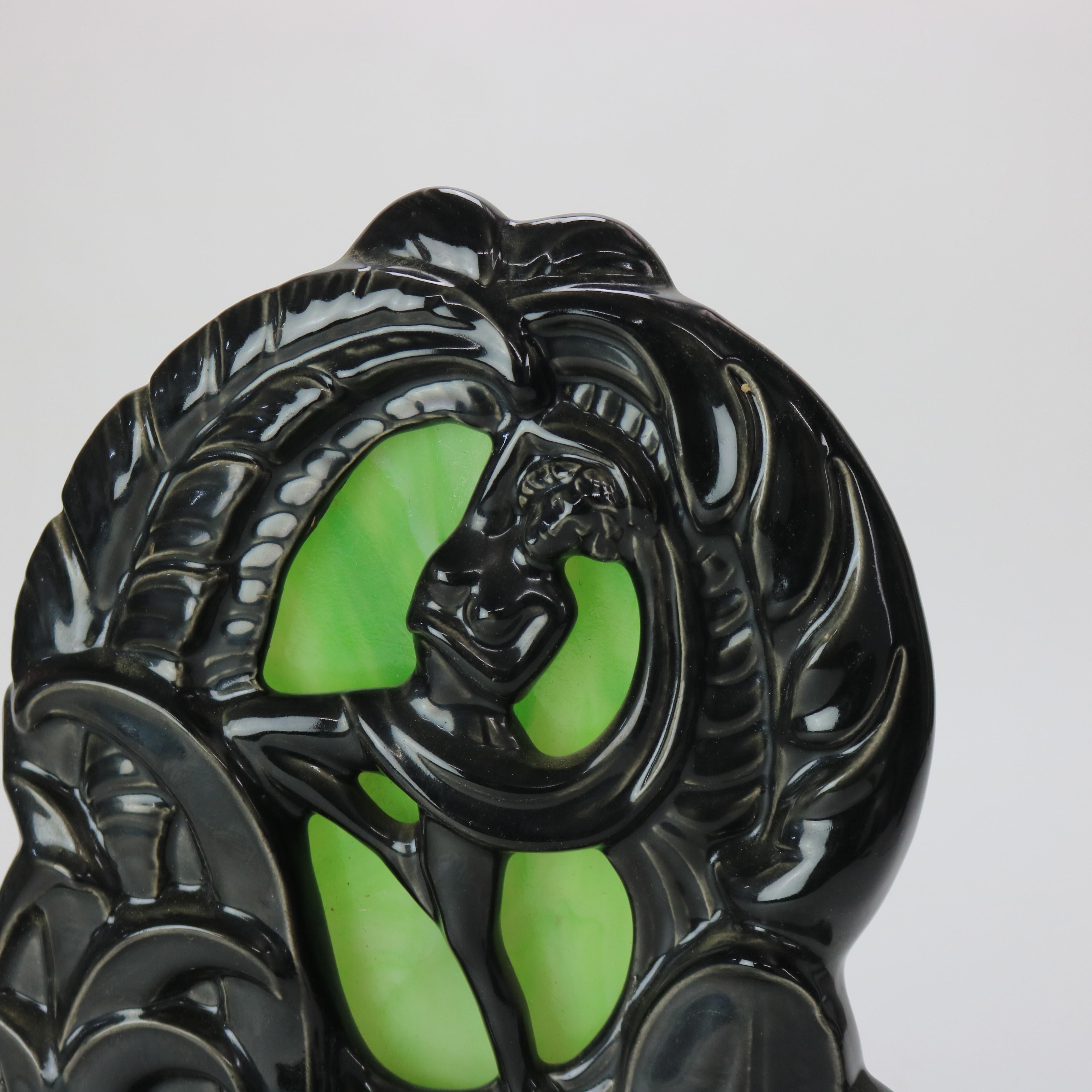 Lampe de table ancienne Art Deco Figural Pottery and Slag Glass C1930

Mesures - 13,25 