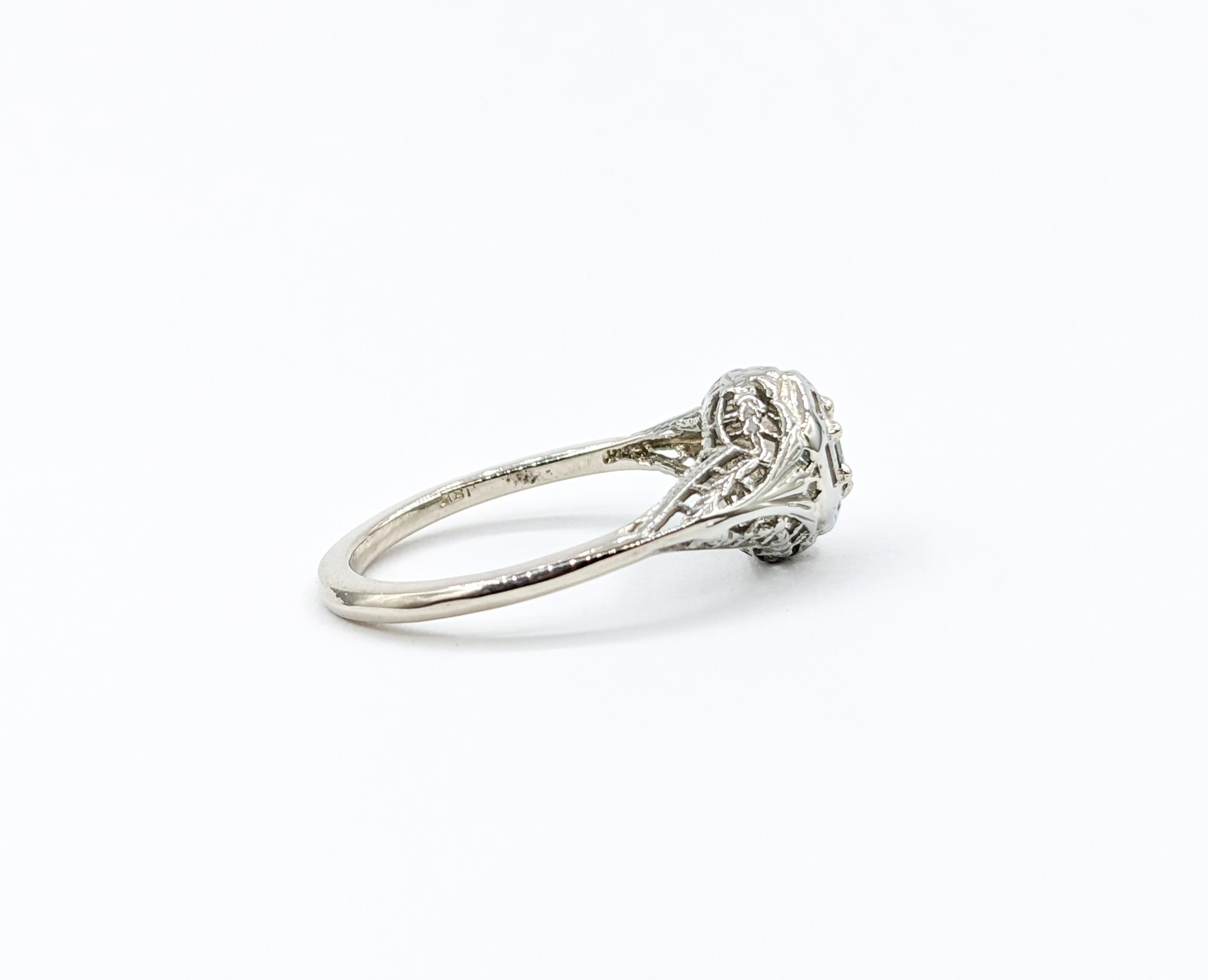 Antique Art Deco Filigree Alexandrite Ring in 18Kt White Gold Ring For Sale 2