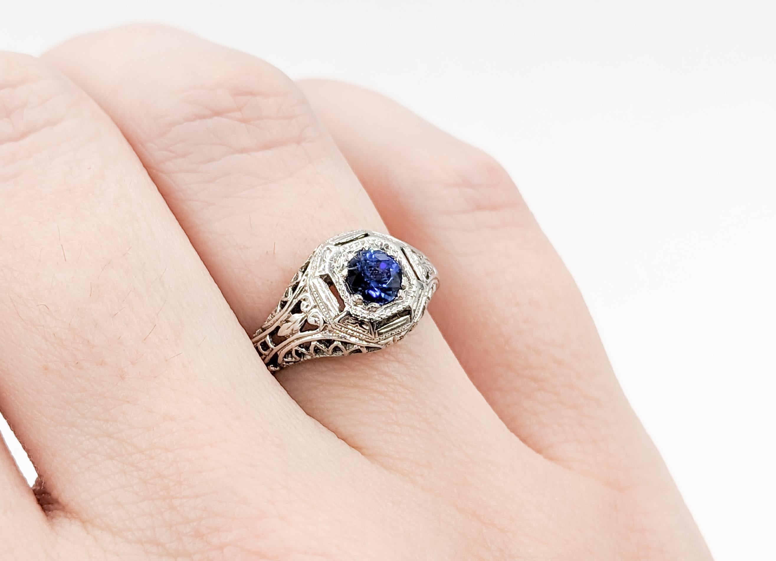 Antique Art Deco Filigree Sapphire Ring 18kt White Gold For Sale 4