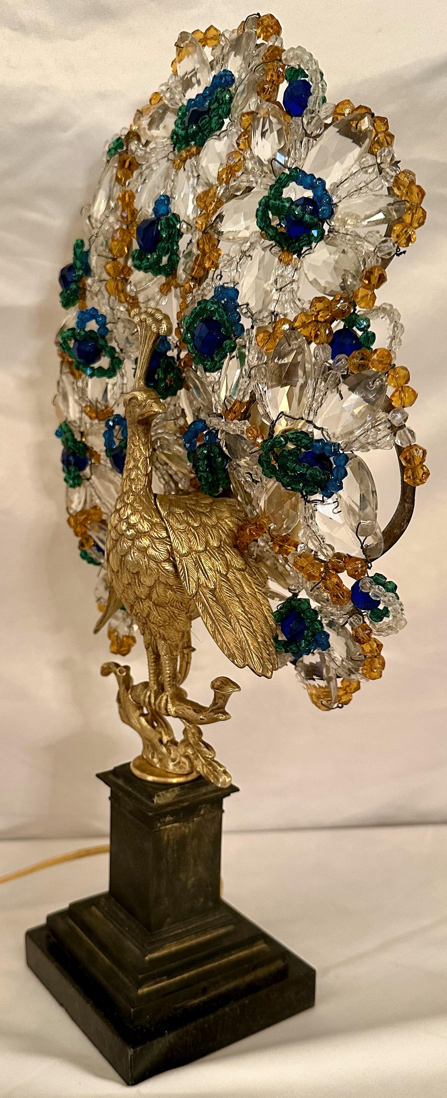 Antigua lámpara Art Decó francesa de bronce dorado y pavo real de cuentas de colores, Circa 1915 en Bueno estado para la venta en New Orleans, LA