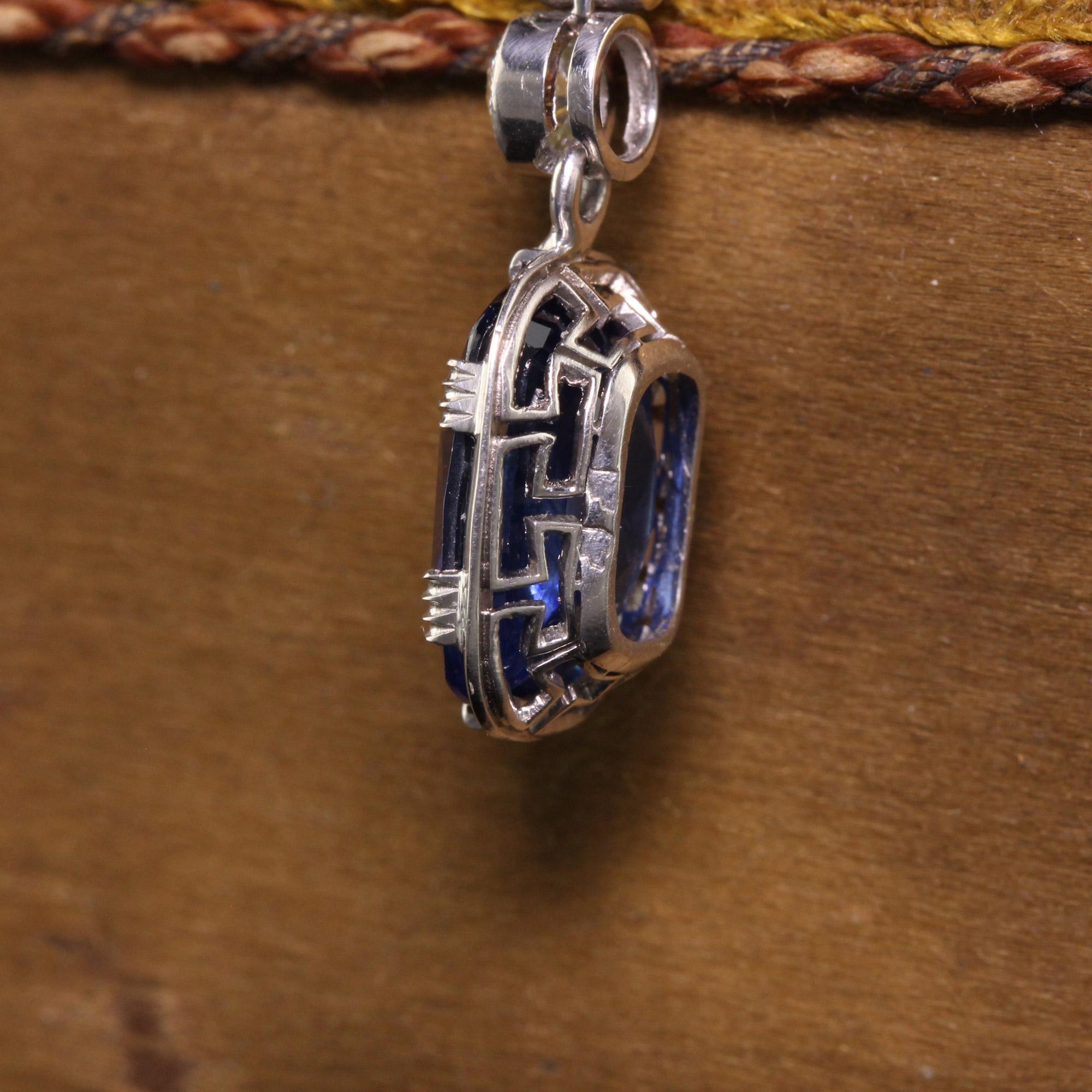 Antike antike Art Deco Französisch Platin Old Euro Diamant und Saphir Tropfen Halskette im Angebot 2