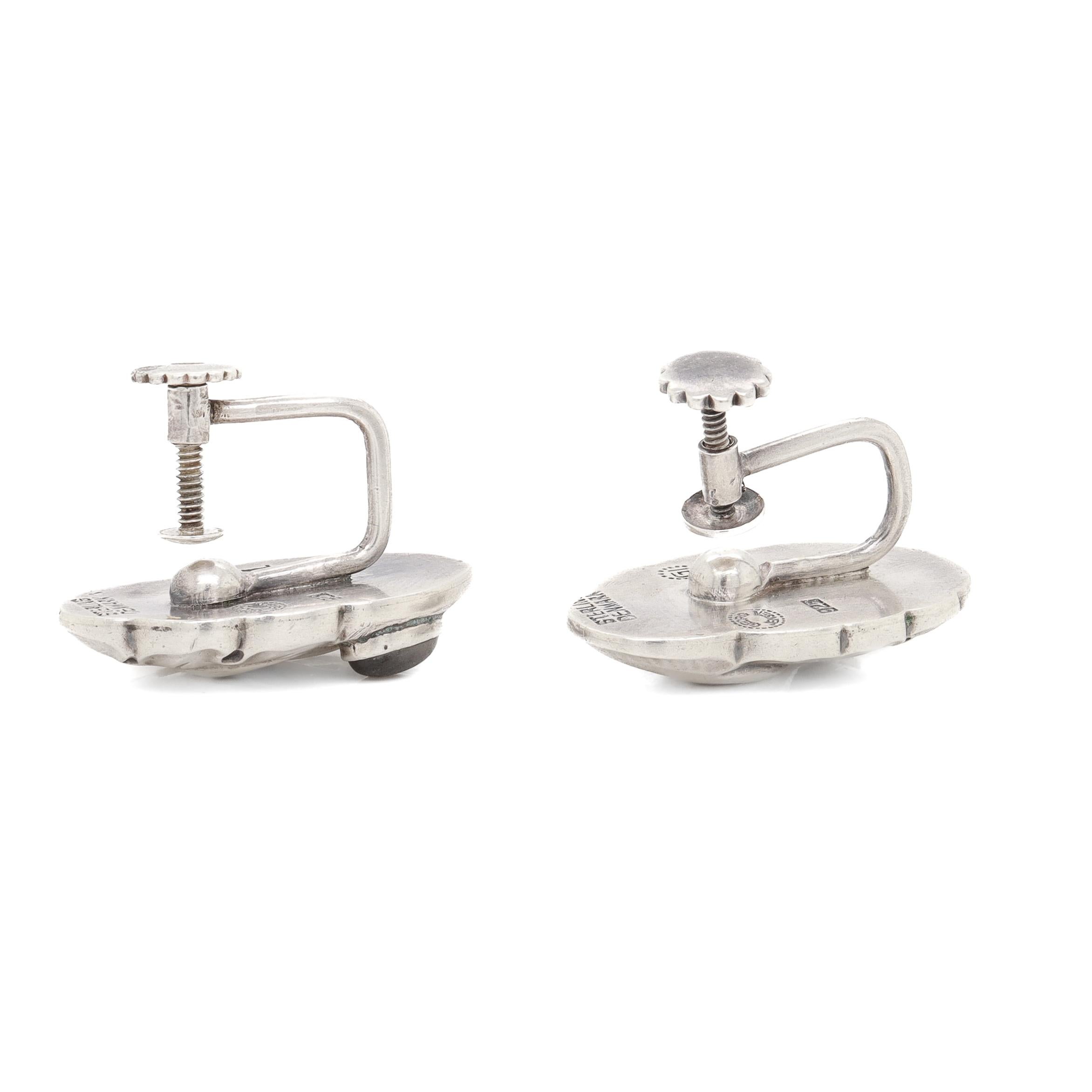 Antiquité Art Déco Georg Jensen No. 61 Boucles d'oreilles à vis avec pierres de lune en vente 6