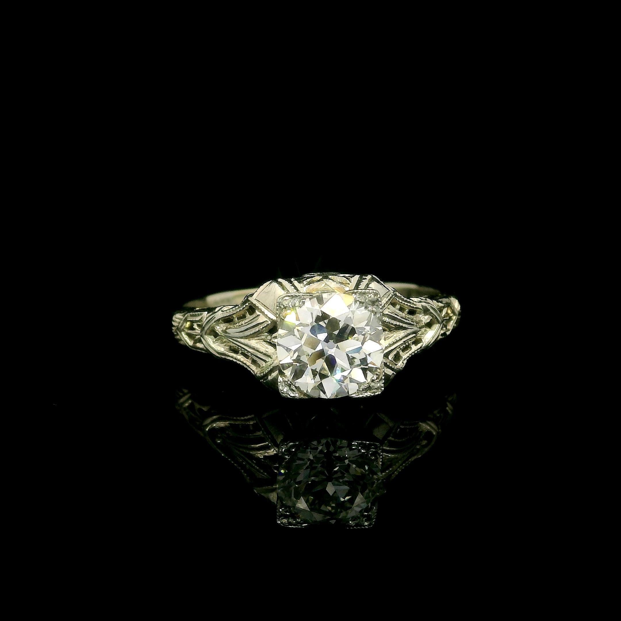 Women's Antique Art Deco GIA 1.21ct Fiery Old Diamond Solitaire Filigree Engagement Ring For Sale