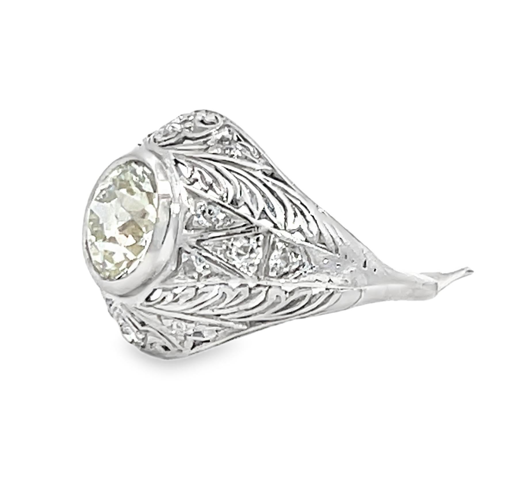 Antique Art Deco GIA Certified Engagement Diamond Ring For Sale 5