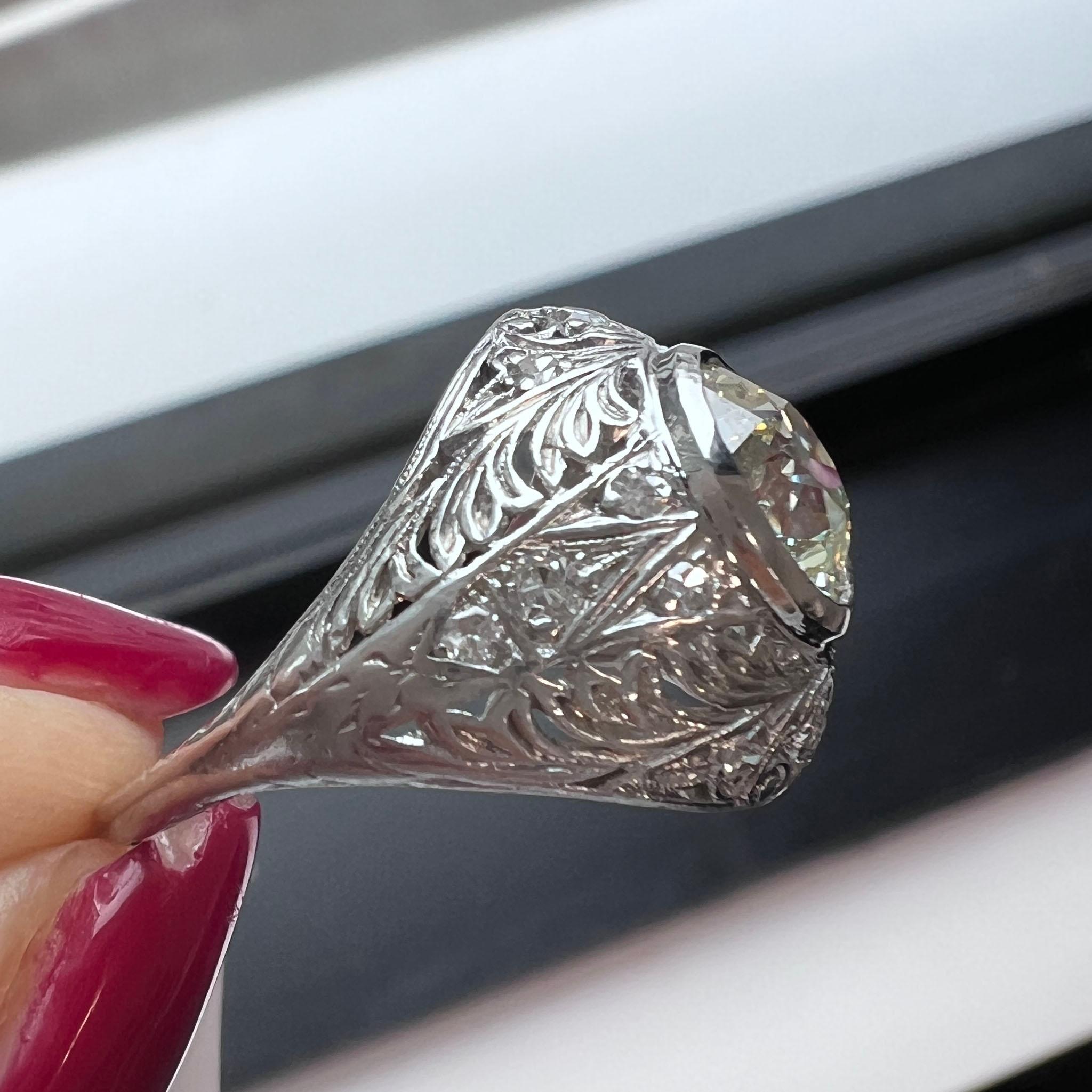 Antique Art Deco GIA Certified Engagement Diamond Ring In Excellent Condition For Sale In Beverly Hills, CA