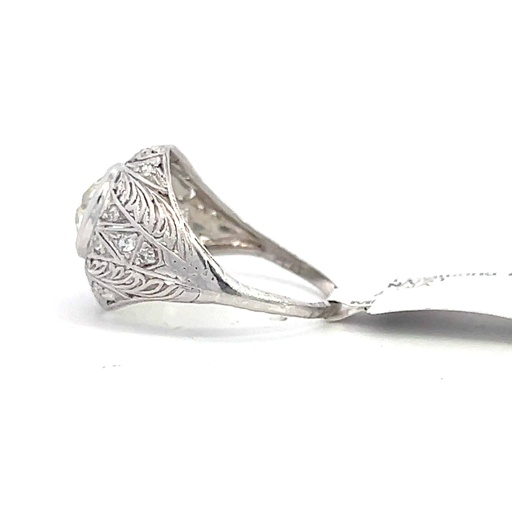 Antique Art Deco GIA Certified Engagement Diamond Ring For Sale 2