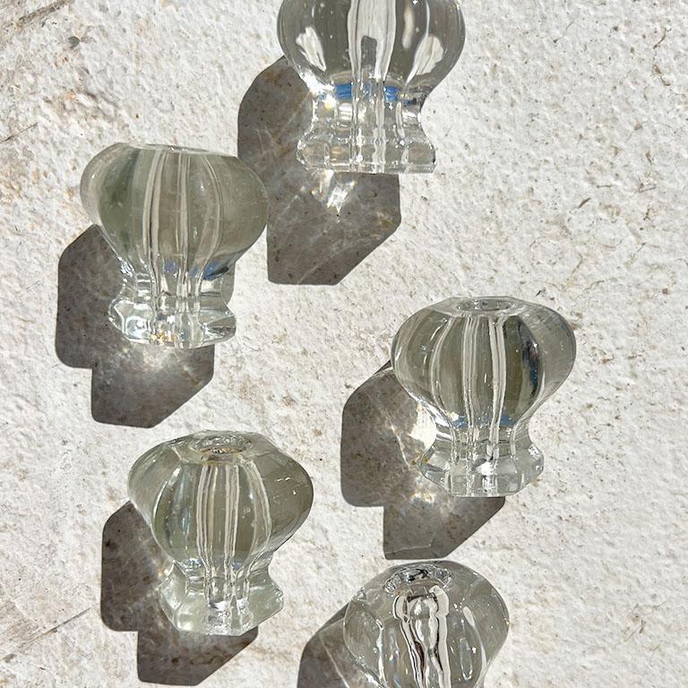 Antike Art-Déco-Schrankgriffe aus Glas im Art déco-Stil, 1900er Jahre, 5er-Set (amerikanisch) im Angebot