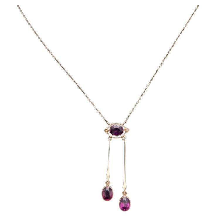 Antique Art Deco gold necklace with garnets and seed pearls, 1920s/1930s.
