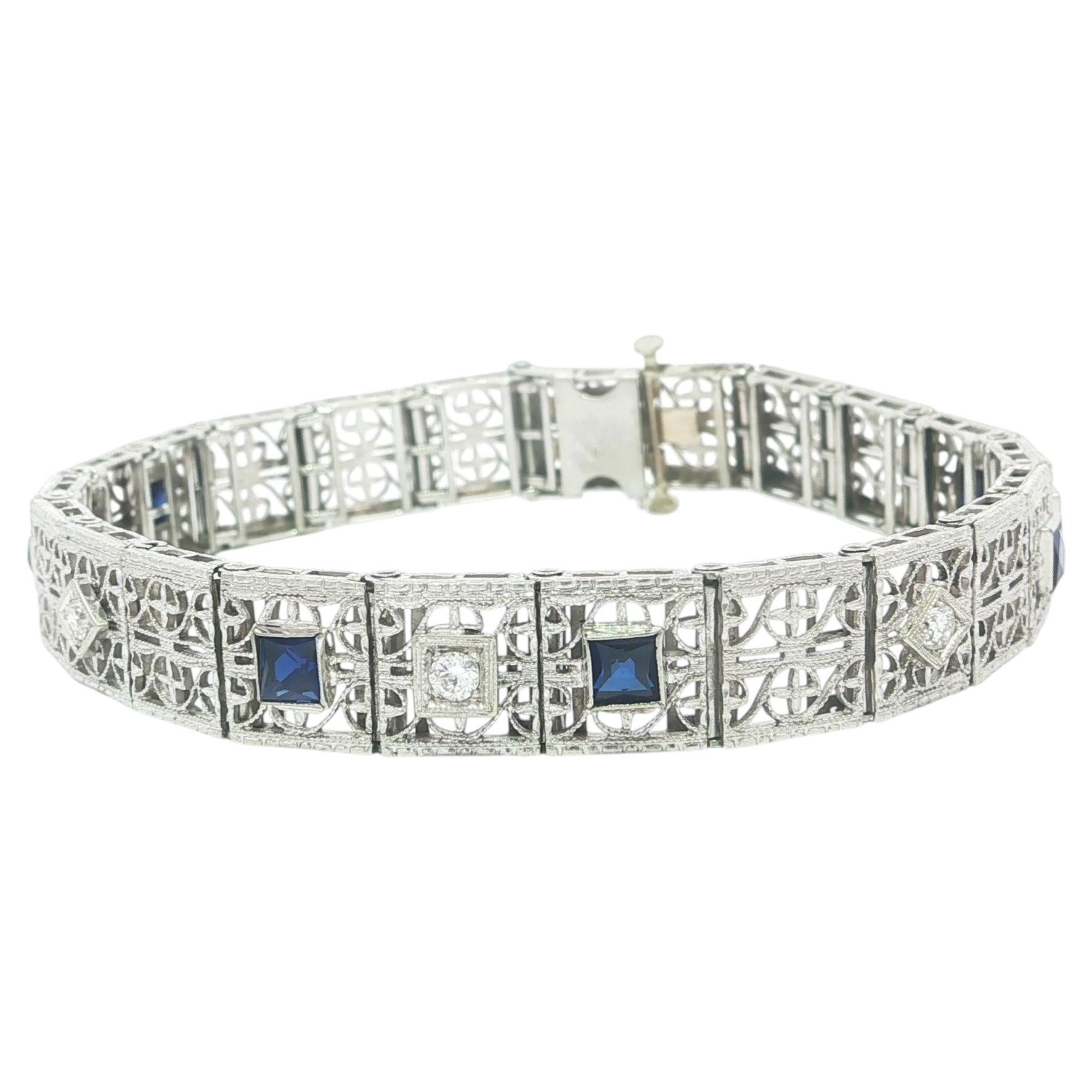 Bracciale antico Art Deco in oro e platino con diamanti e zaffiri in filigrana a lavorazione aperta