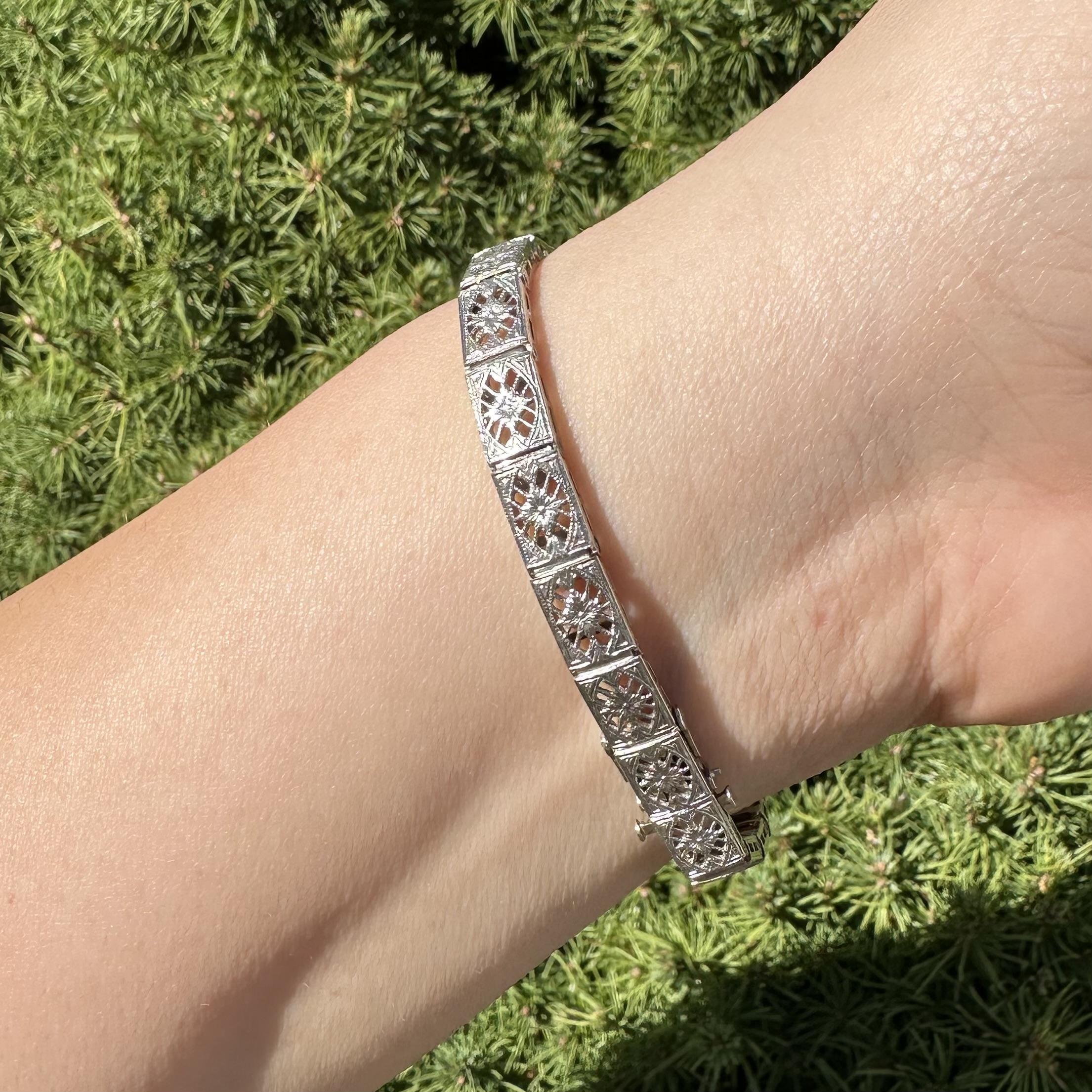 Antike Art Deco Gold & Platin Altschliff Diamant w / Saphir filigrane Armband im Angebot 7