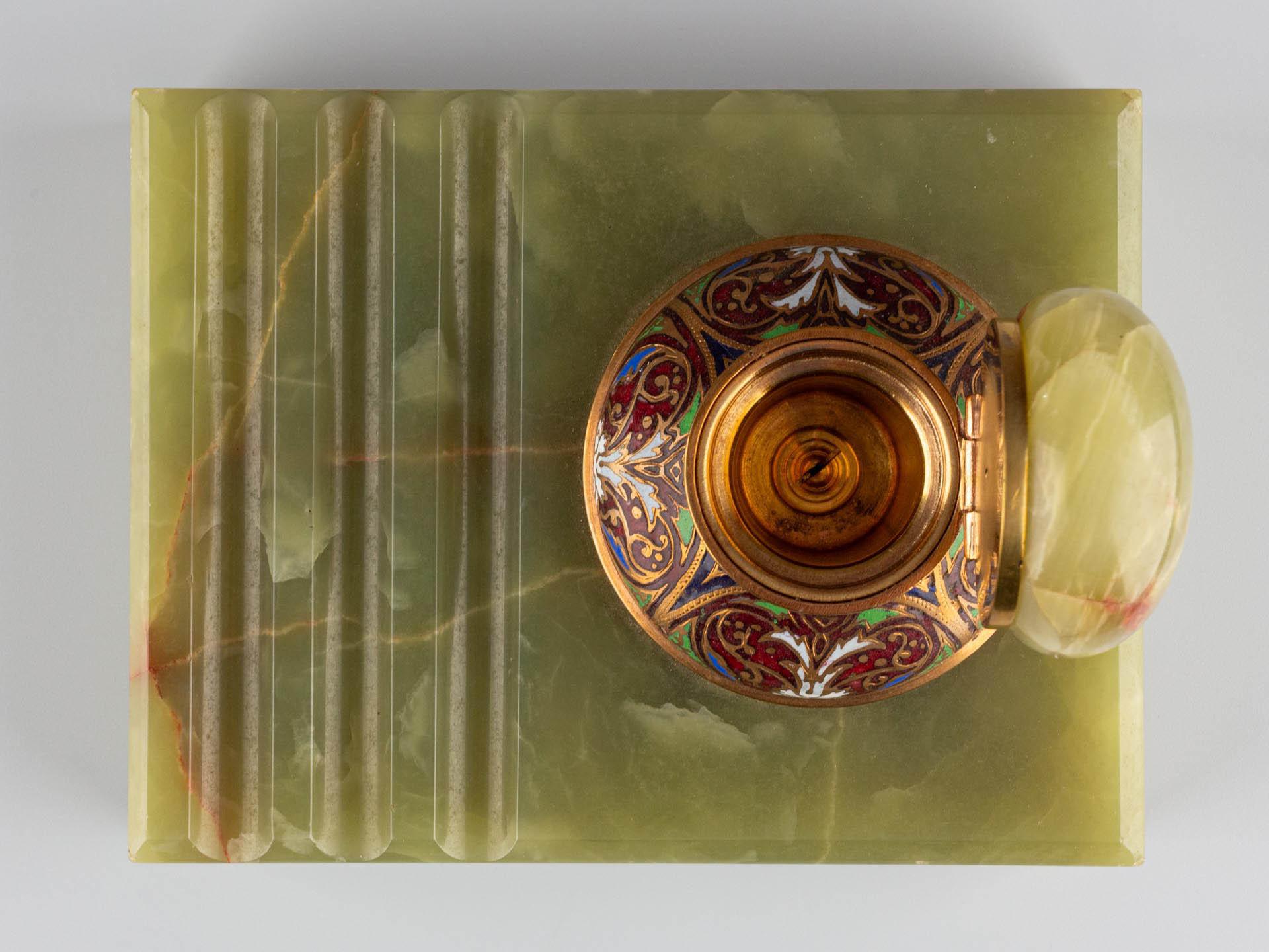 Antique Art Deco Green Onyx Gold Champlevé Enamel Office Inkwell Ink Pen Stand For Sale 1