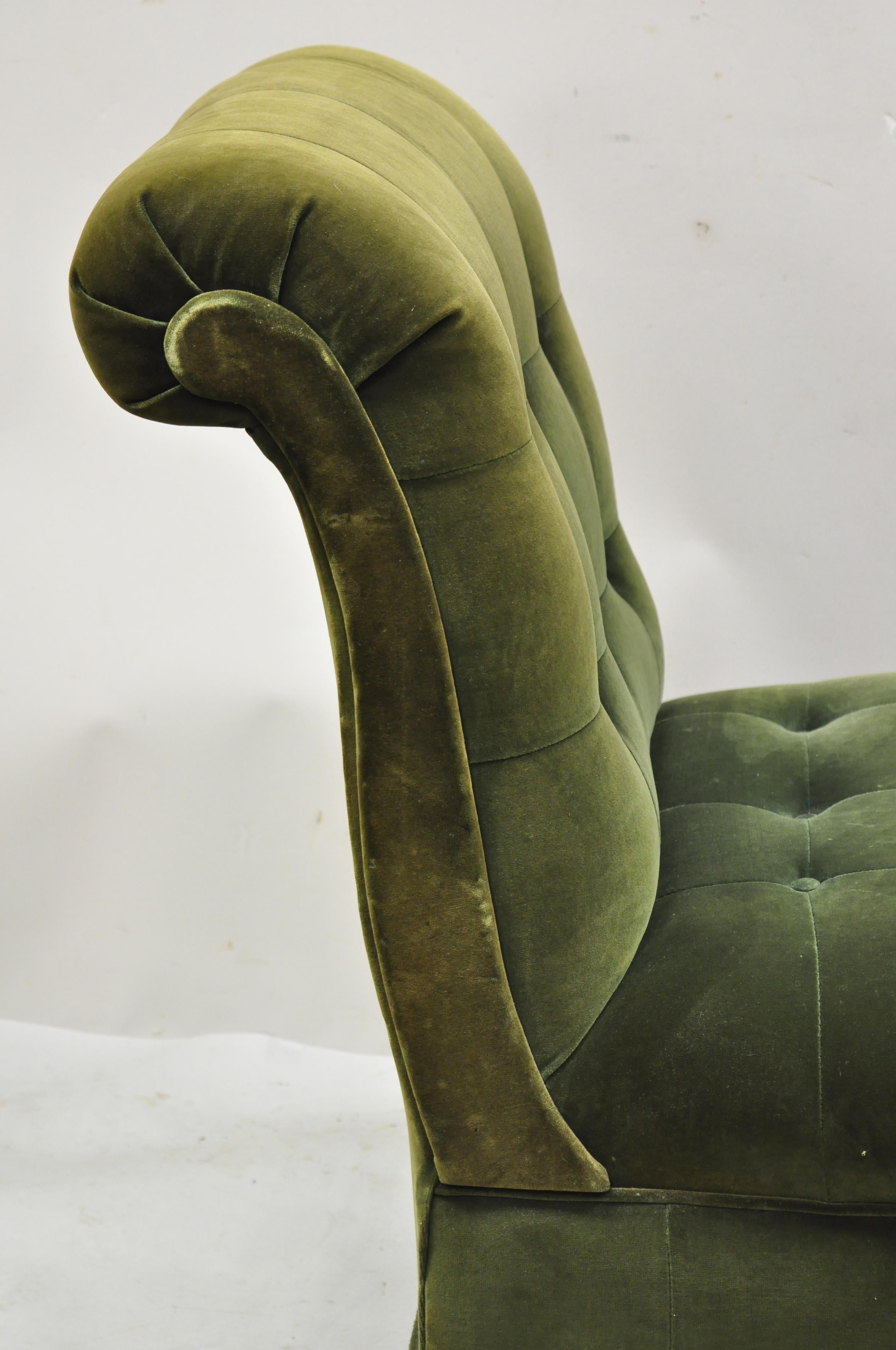 Antique Art Deco Green Velvet Mohair Rolled Back Fringed Slipper Lounge Chair In Good Condition In Philadelphia, PA