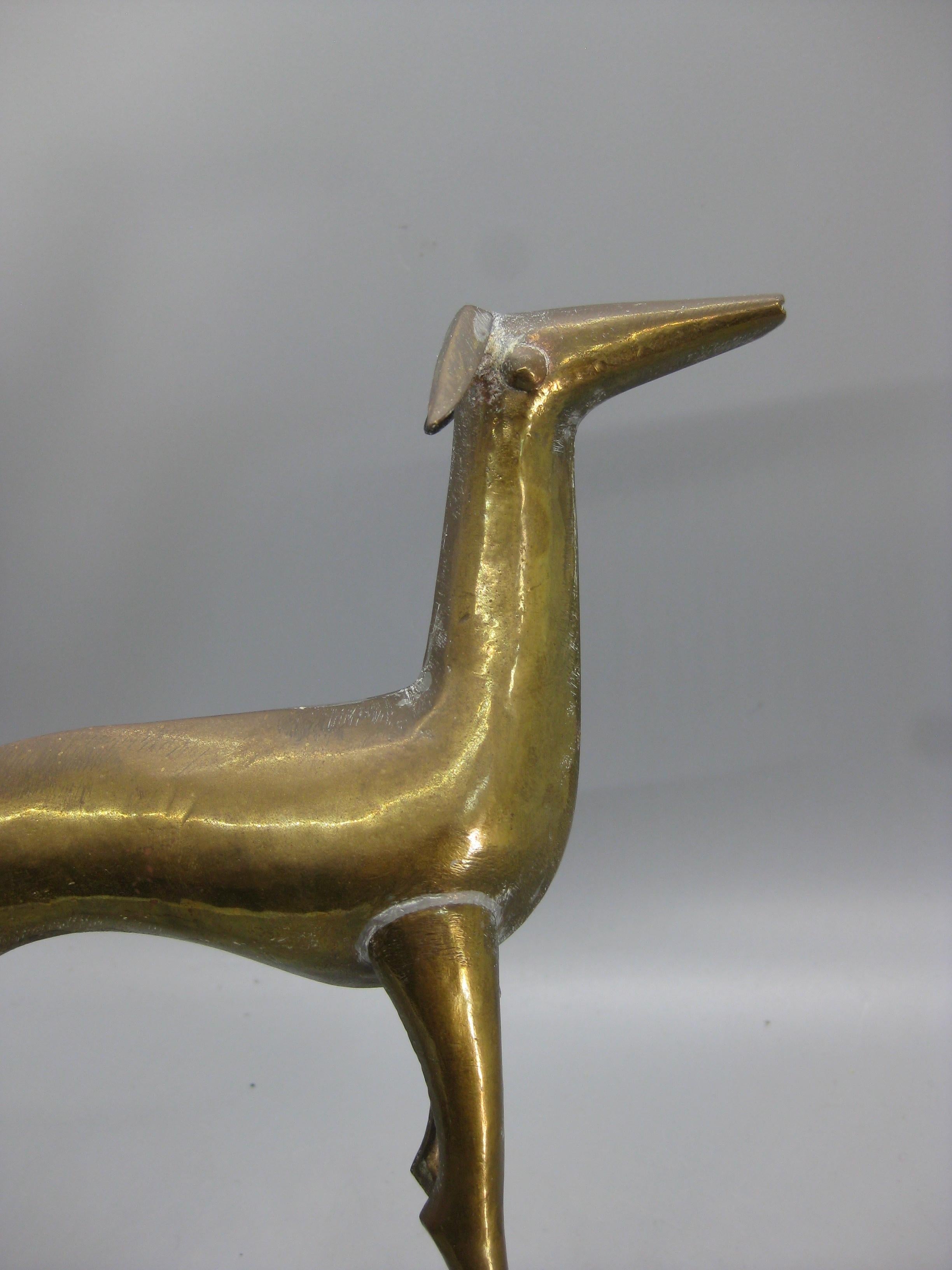 Antiquité Art Deco Greyhound Whippet Dog Figural Brass Figure Sculpture French ? en vente 10