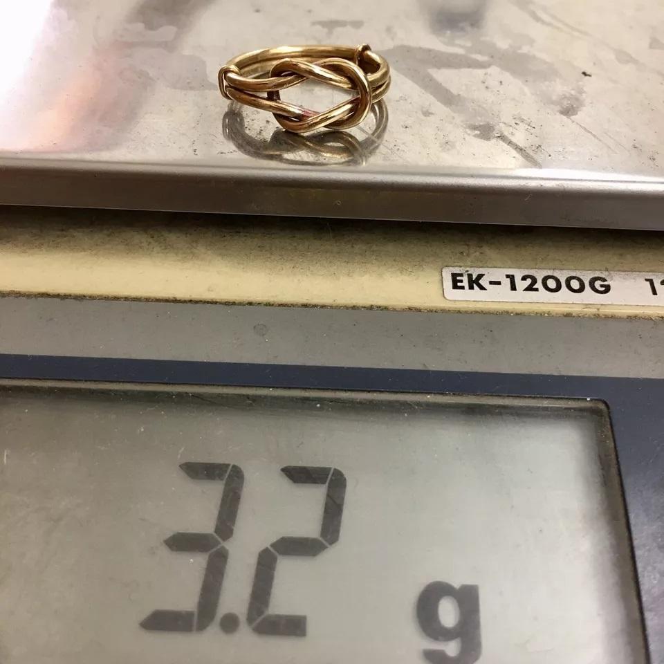 Antique Art Deco Gucci 18K Love Knot Ring 1930s 3.2 Gram Size 4.5 Fabrication For Sale 5