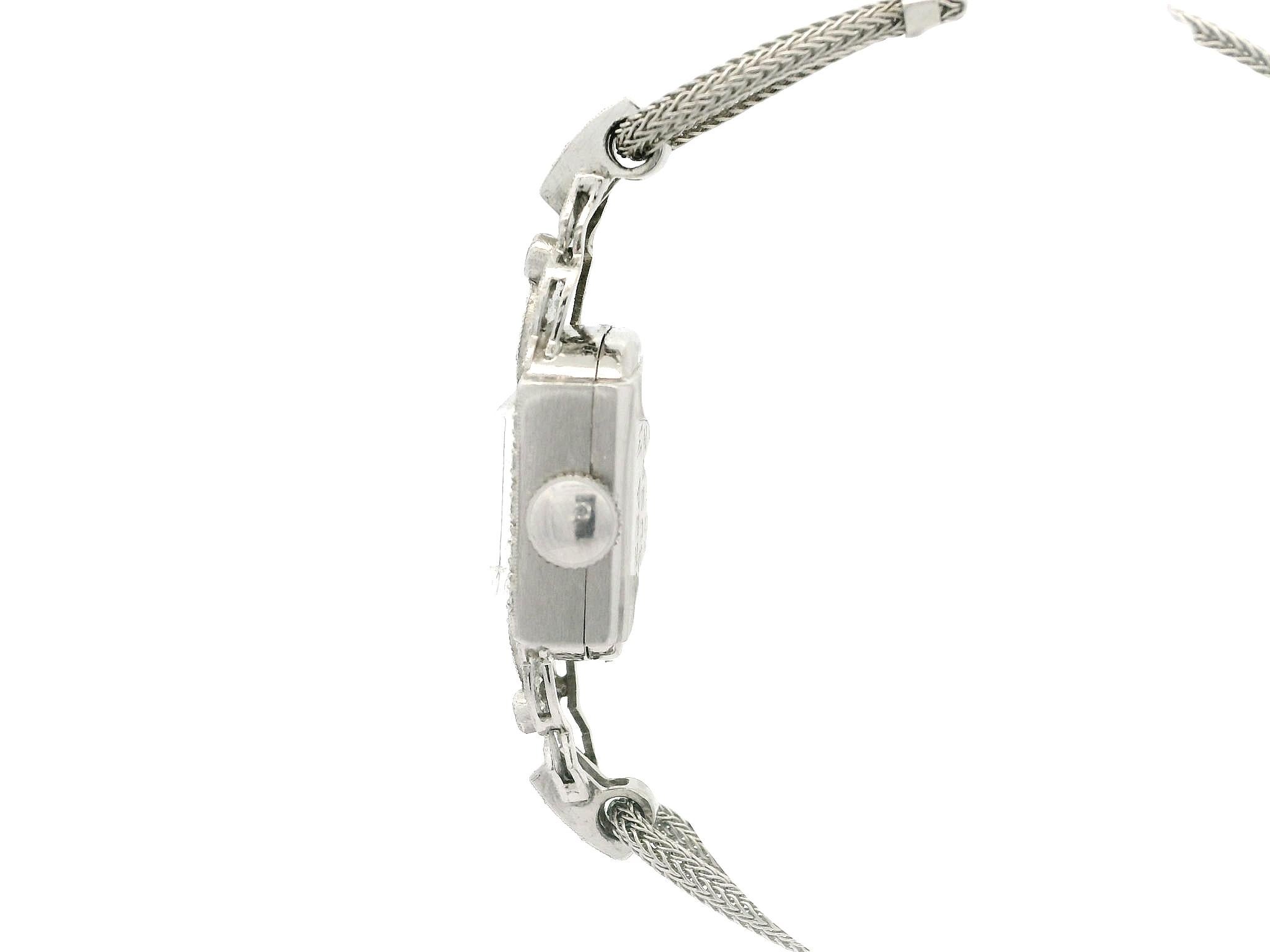 Taille simple Hamilton, montre-bracelet jonc art déco ancien en or blanc et platine avec diamants en vente